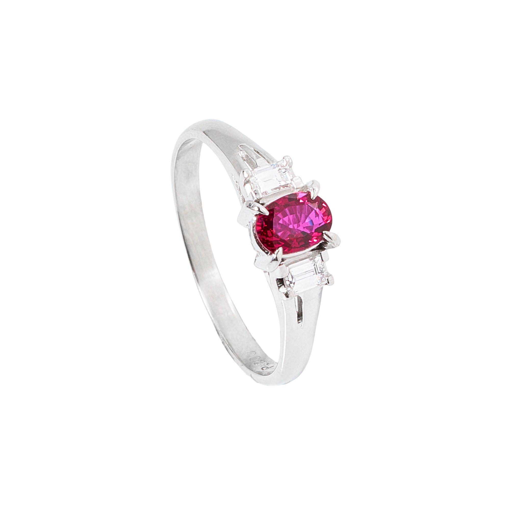 Anillo Rubi y Baguette Talla 14-0