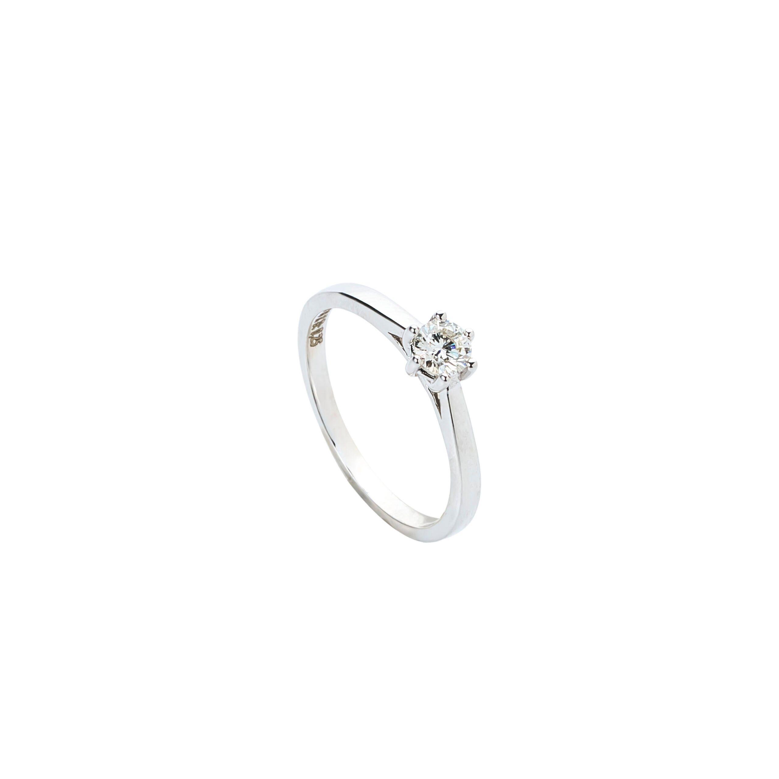 Anillo Solitario de  0.30 CT oro blanco #12-0