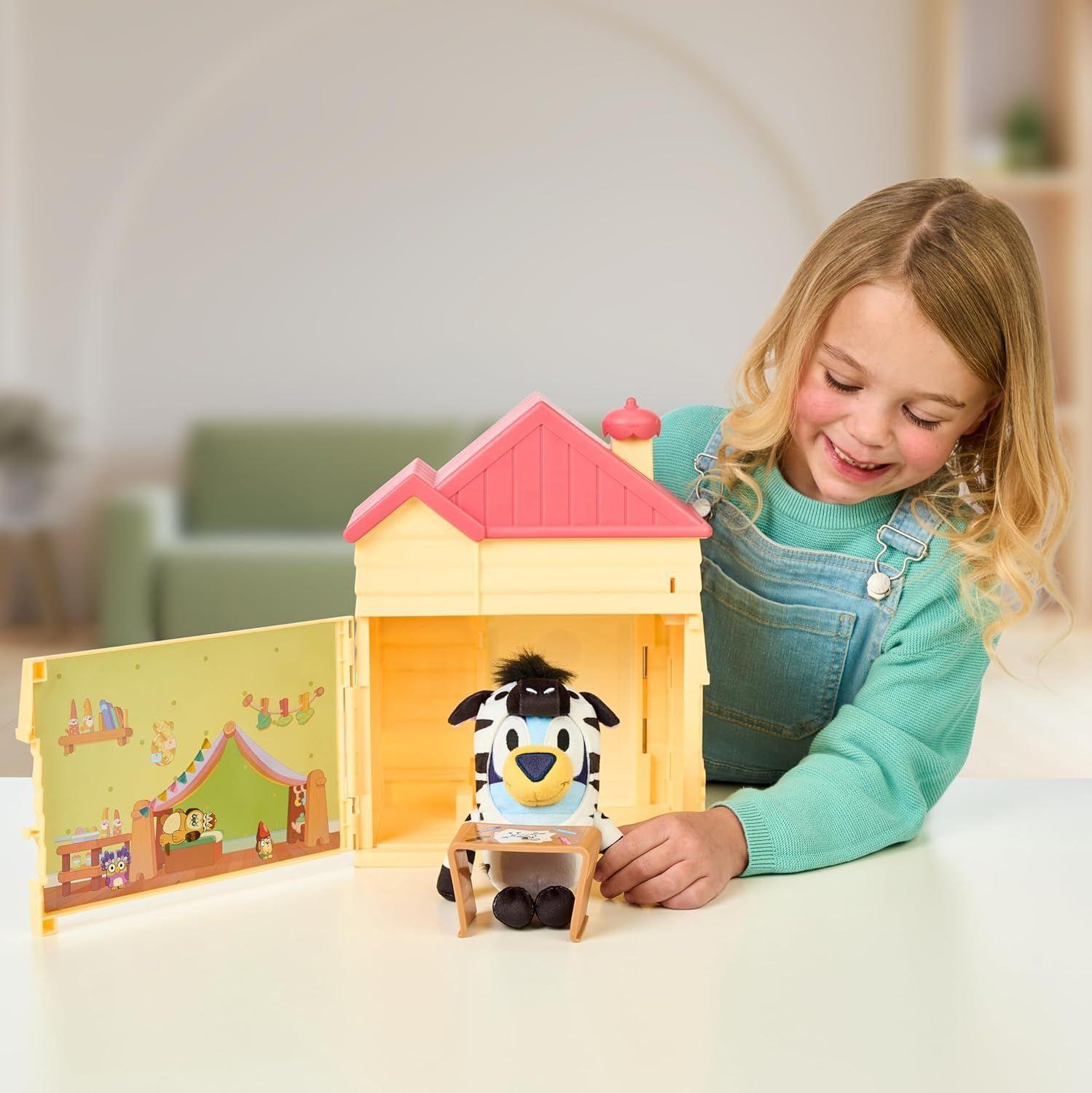 BLUEY CASA CON PELUCHE SORPRESA -4