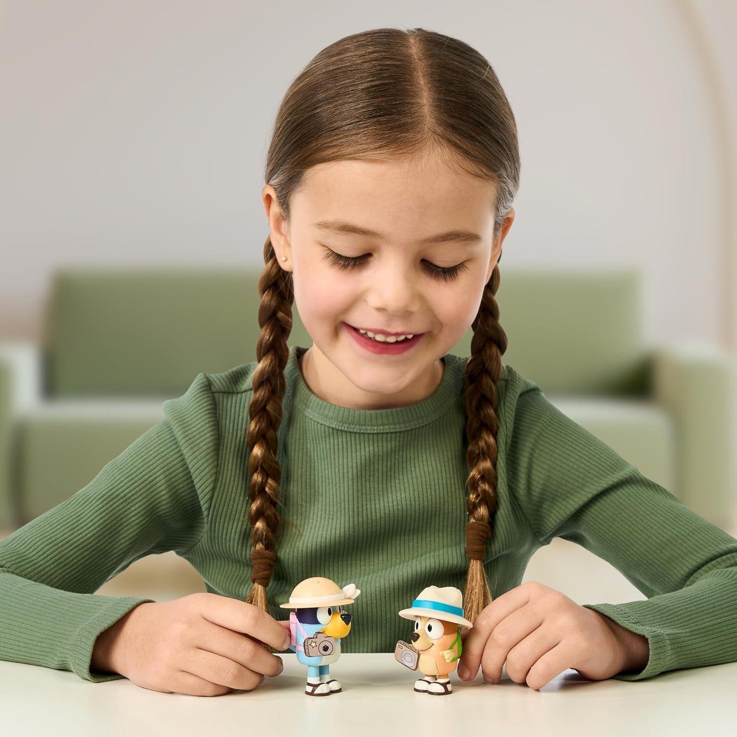 BLUEY SET 2 FIGURAS BLUEY & BINGO EN VACACIONES -5