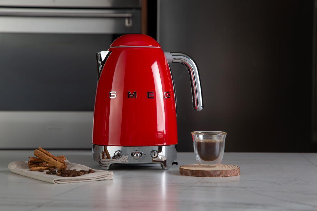 Hervidor Pro KLF04 1.7 Lts Smeg-2