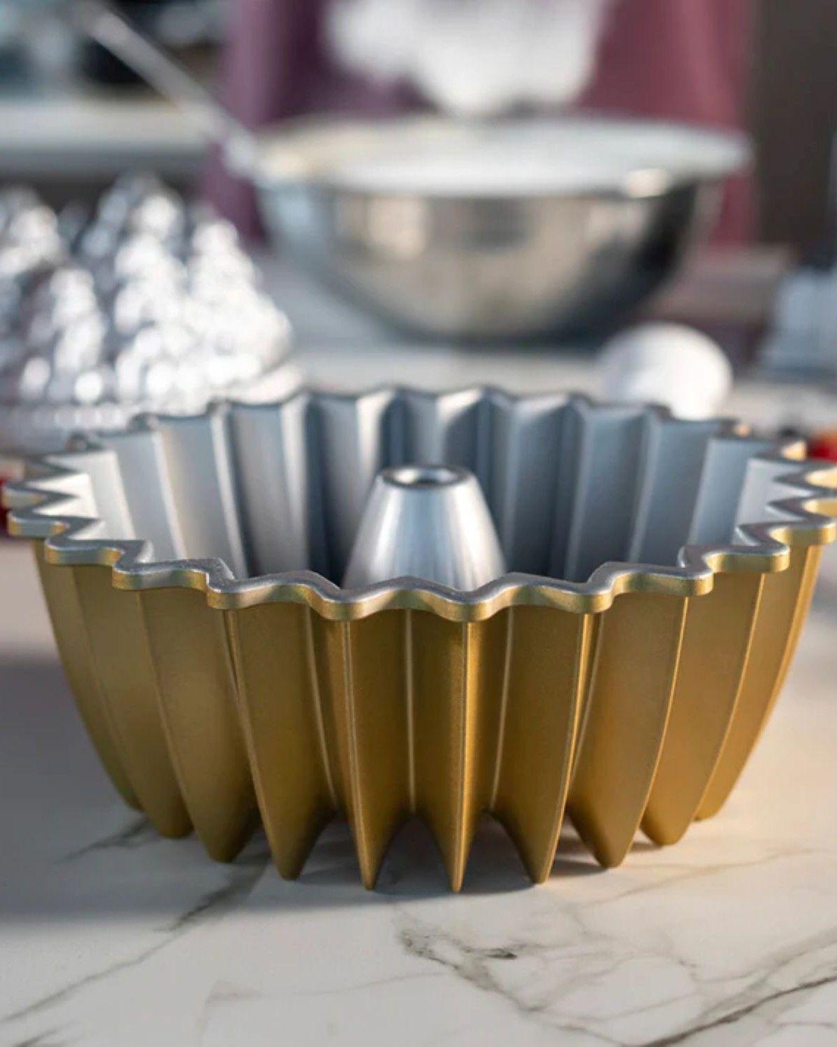 Brilliance Bundt Pan Nordic Where-2
