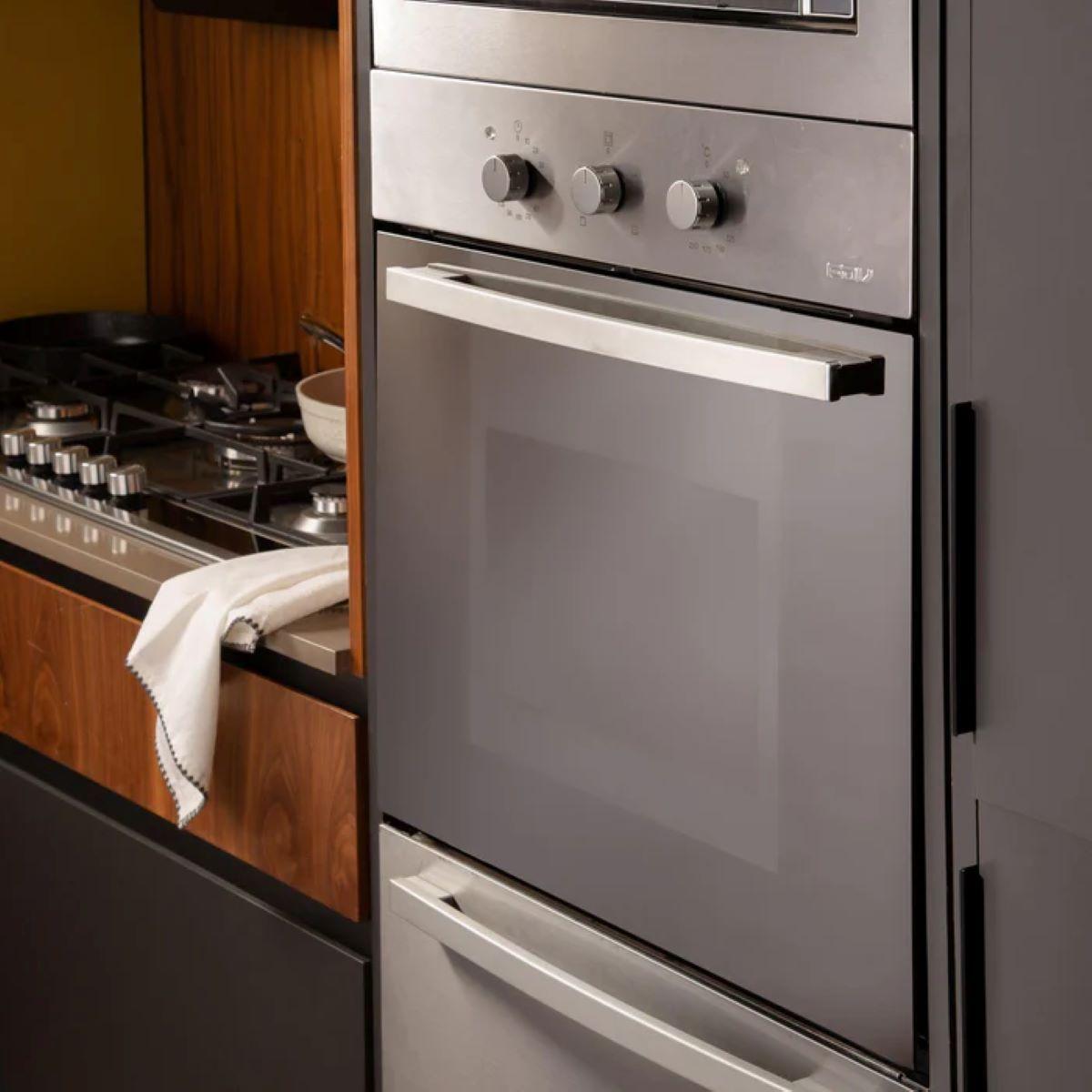Horno Empotrado Elegance III con Grill 60 Lts FDV-3