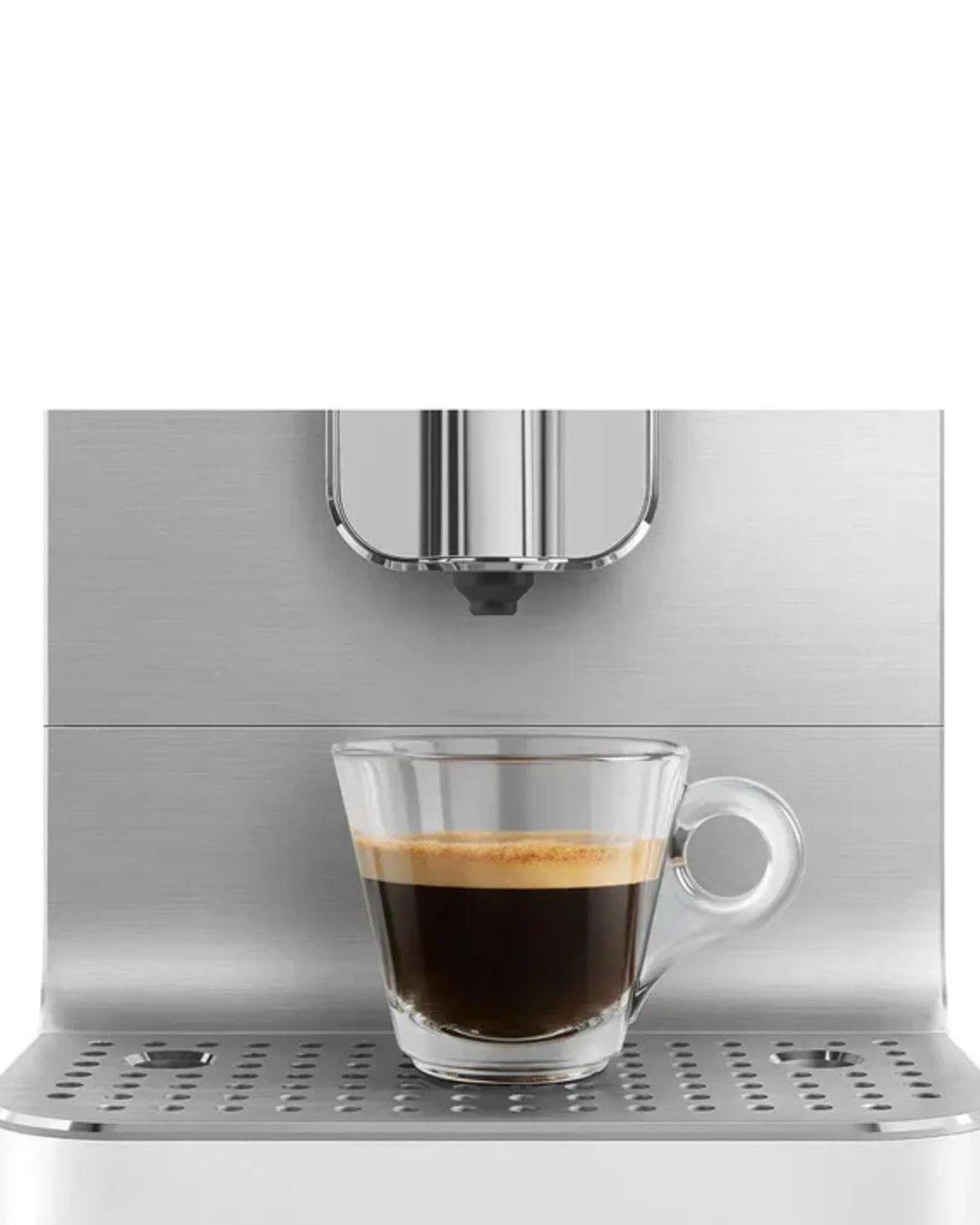 Cafetera espresso superautomatica Smeg-5