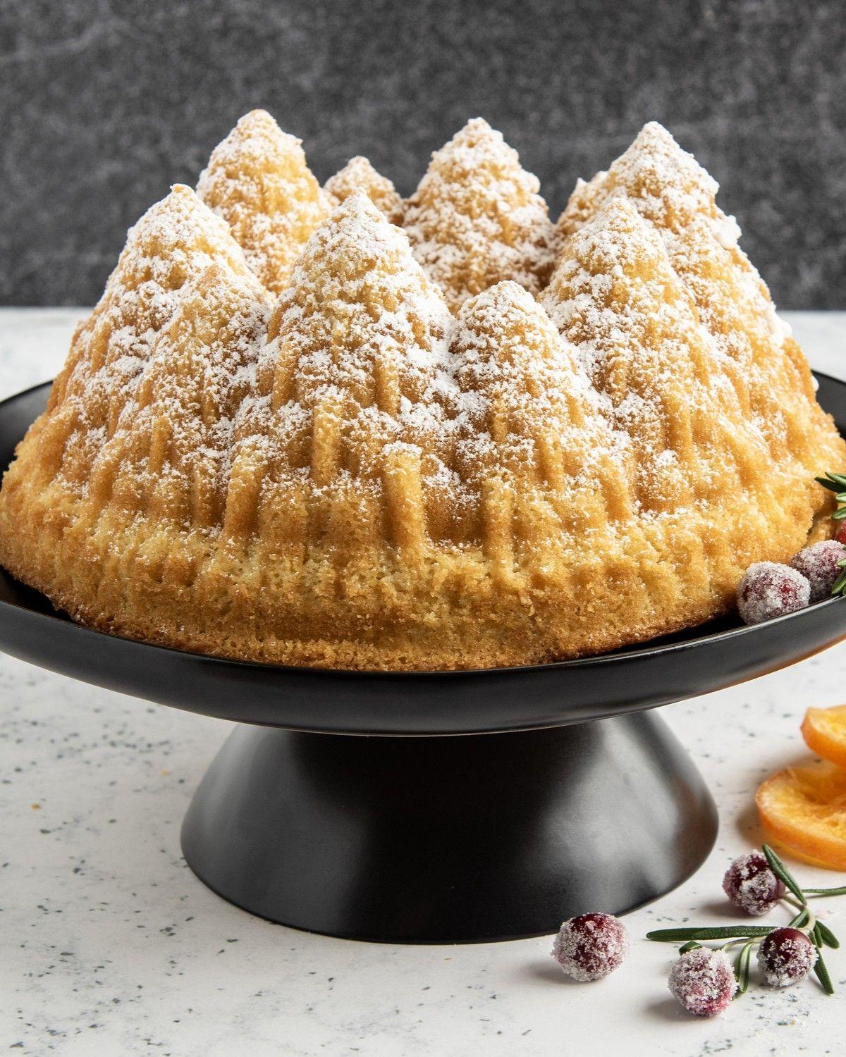 Pine Forest Bundt Pan Nordic Ware-3