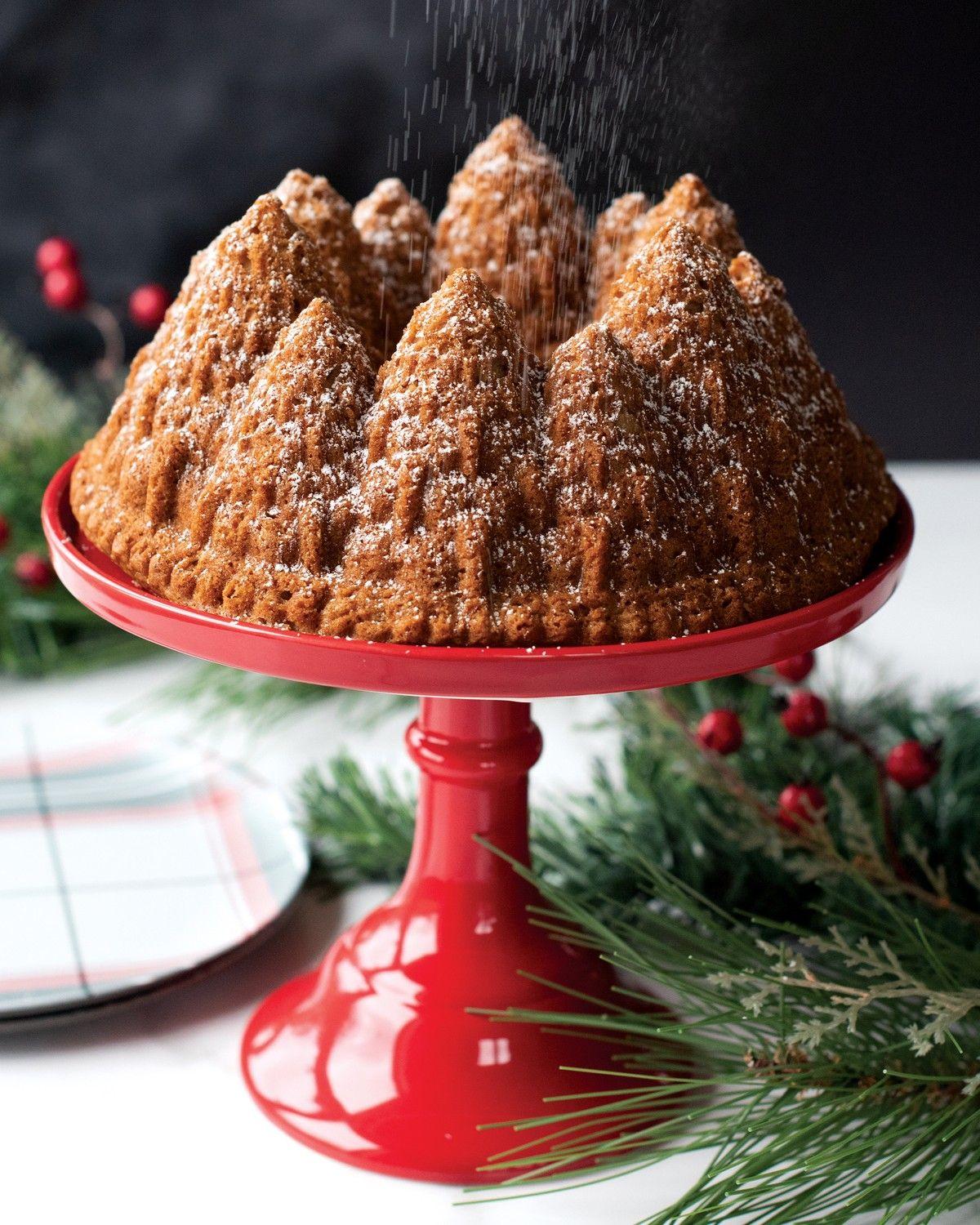 Pine Forest Bundt Pan Nordic Ware-4