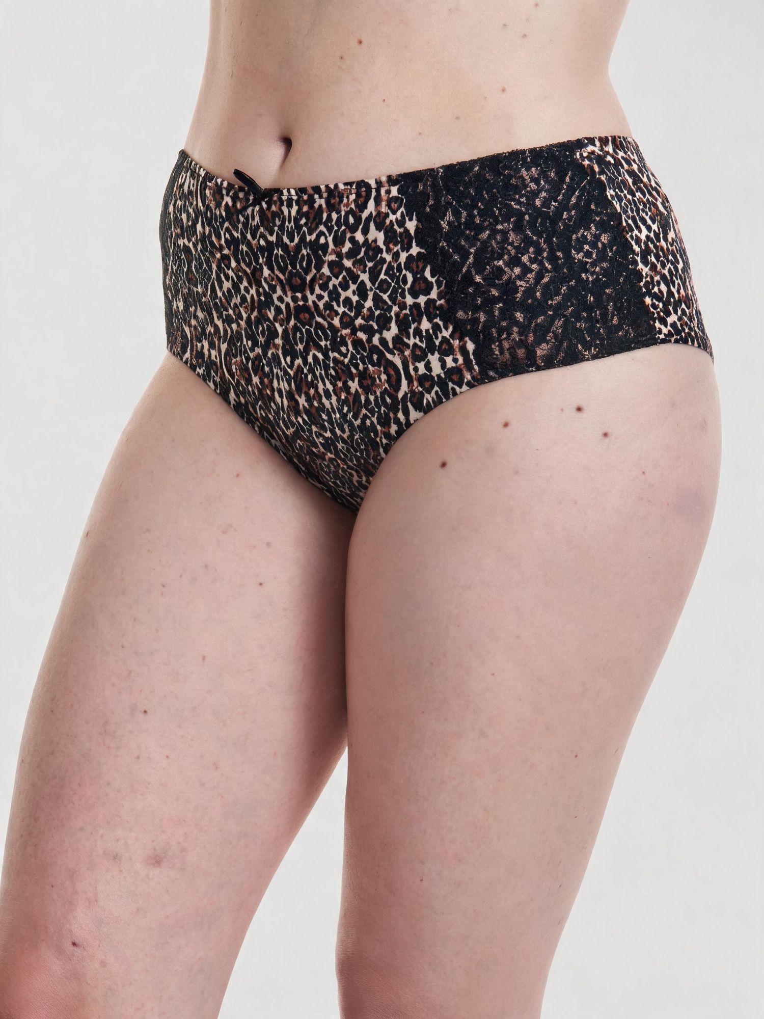 Pantaleta a la Cadera Encaje | Sensualidad y Comodidad-3