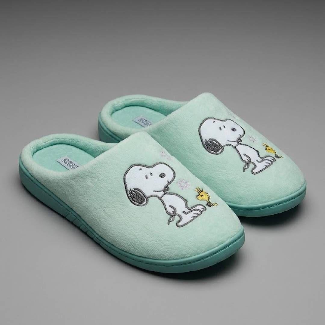 Pantuflas Snoopy Mujer | Suavidad y Alegría para Tu Hogar-2