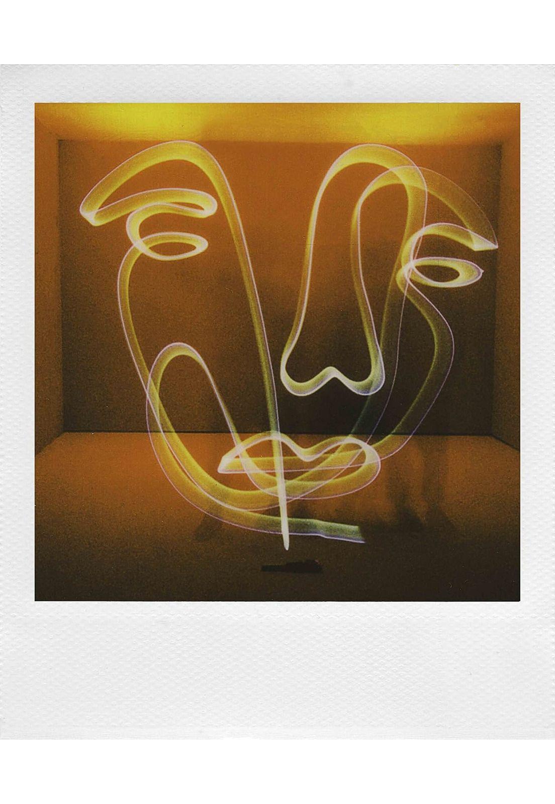 Cámara Polaroid Now+ i-Type + juego de filtros (Black)-5