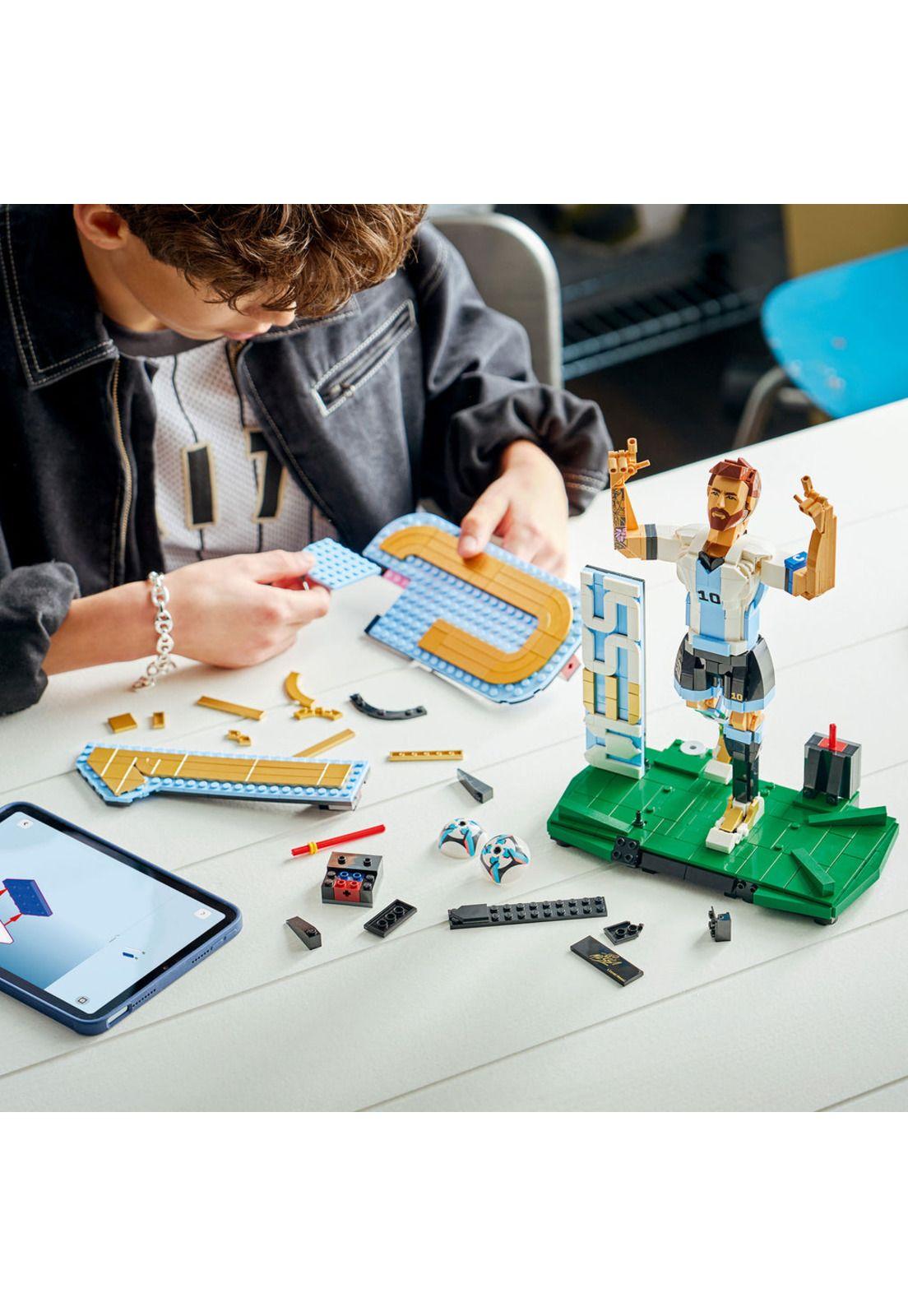LEGO Special Edition - Lionel Messi: Leyenda del Futbol - 43015-5
