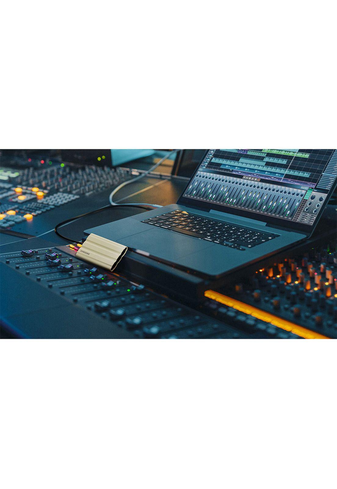 Samsung T7 Shield 1TB Disco SSD Externo Portátil Azul-4
