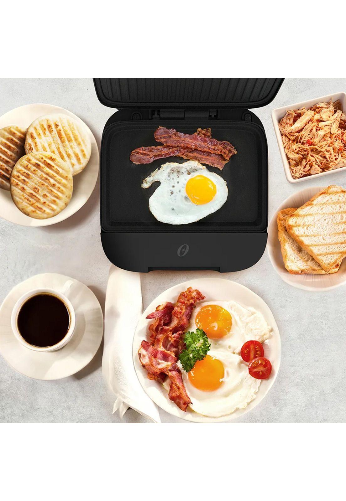 Sandwichera Oster Compacta con Platos Hondos-4