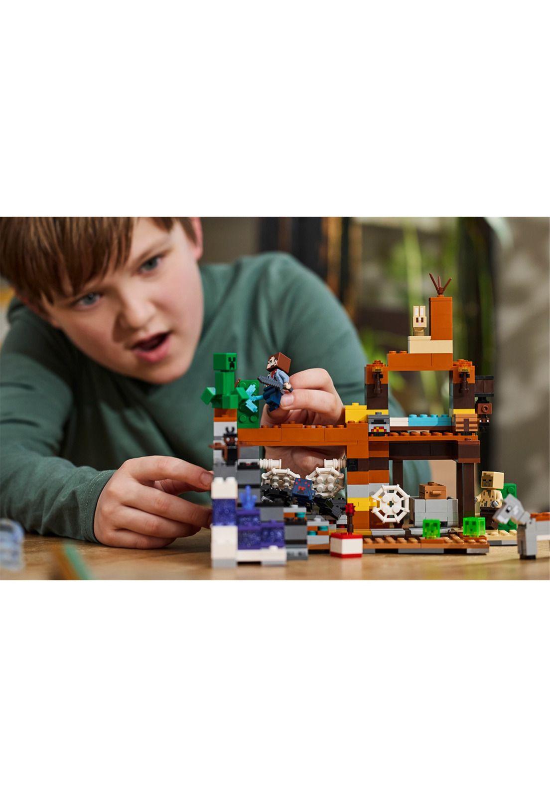 LEGO Minecraft El Pozo de Mina de los Páramos - 21263-7