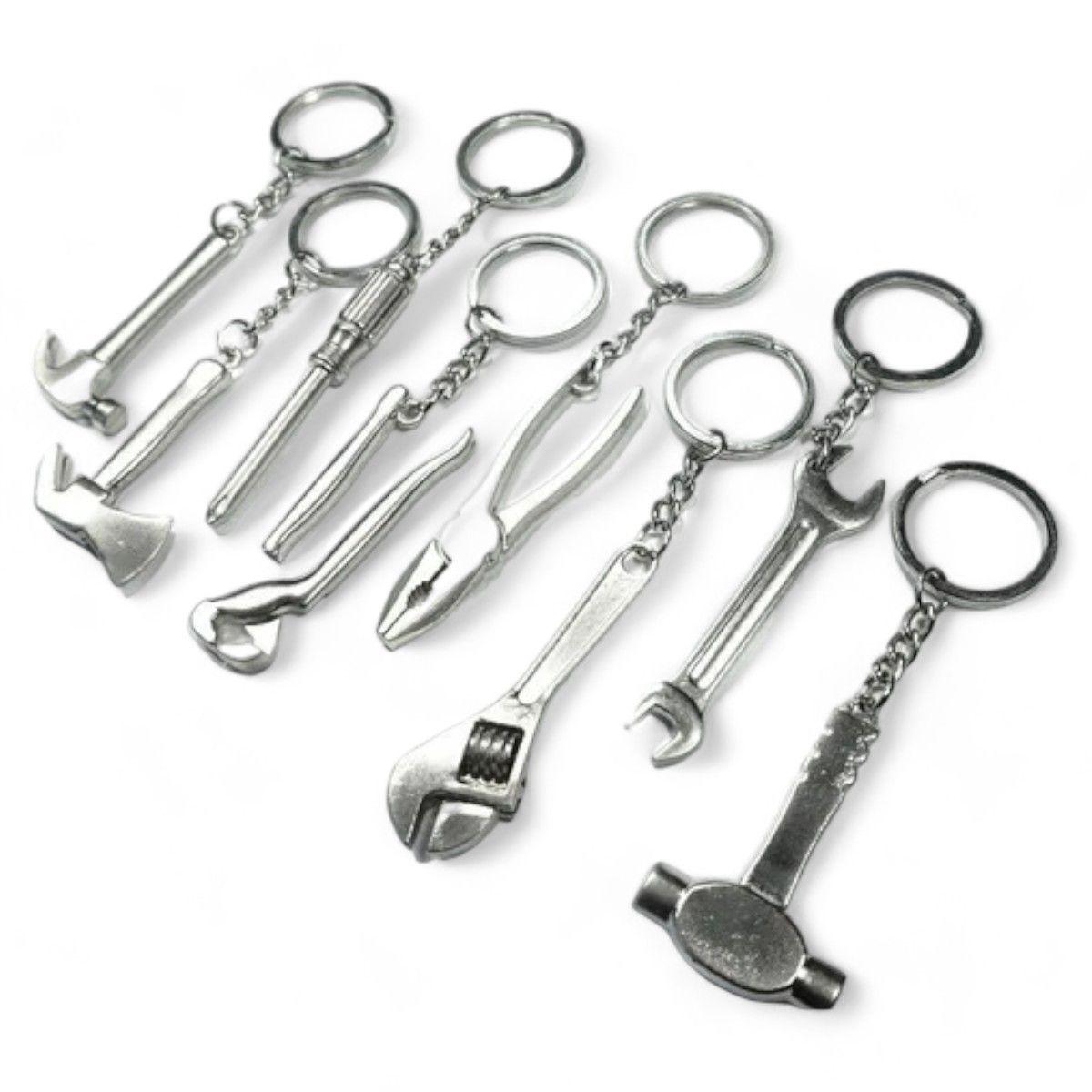 Juego 8 Llaveros Herramientas Metalicas Movimiento Am97-3