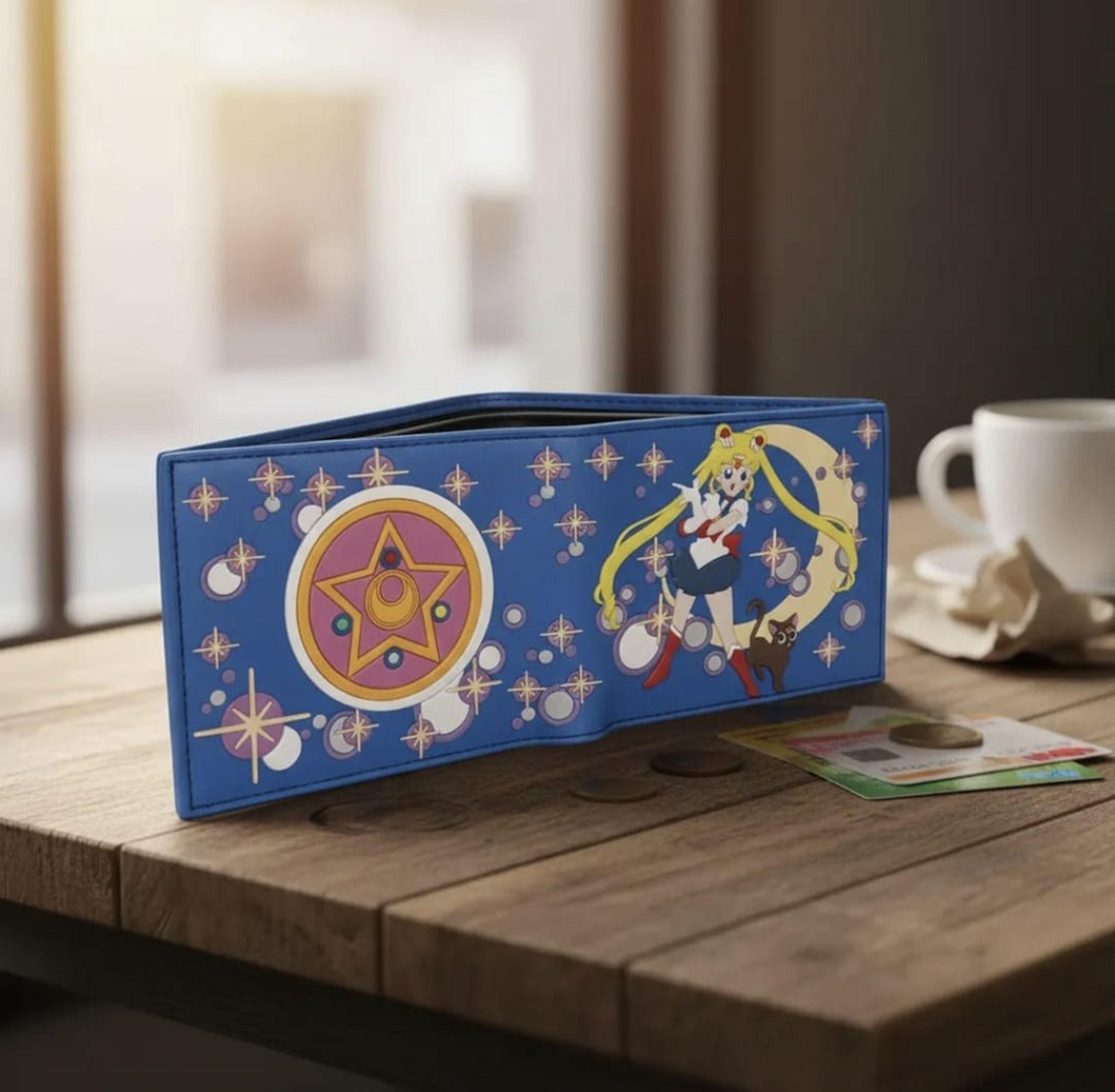 BILLETERA ENGOMADA SOFT SAILOR MOON AZUL-3