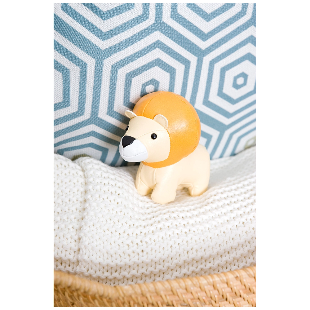 Jackson El León - Tiny Friends-3