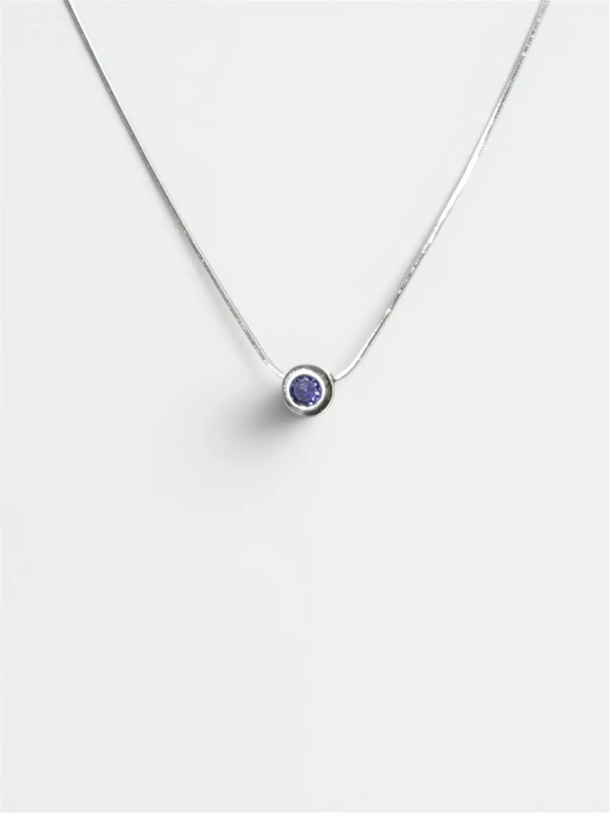 Collar Punto de Luz Lila con Aros y Caja de Regalo-3