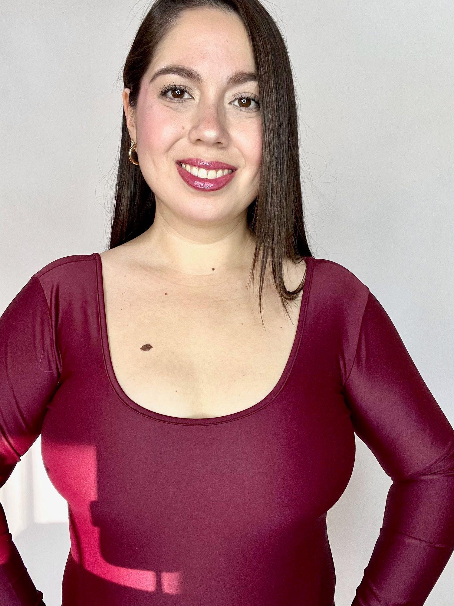 Body Escote Redondo Burdeo-1