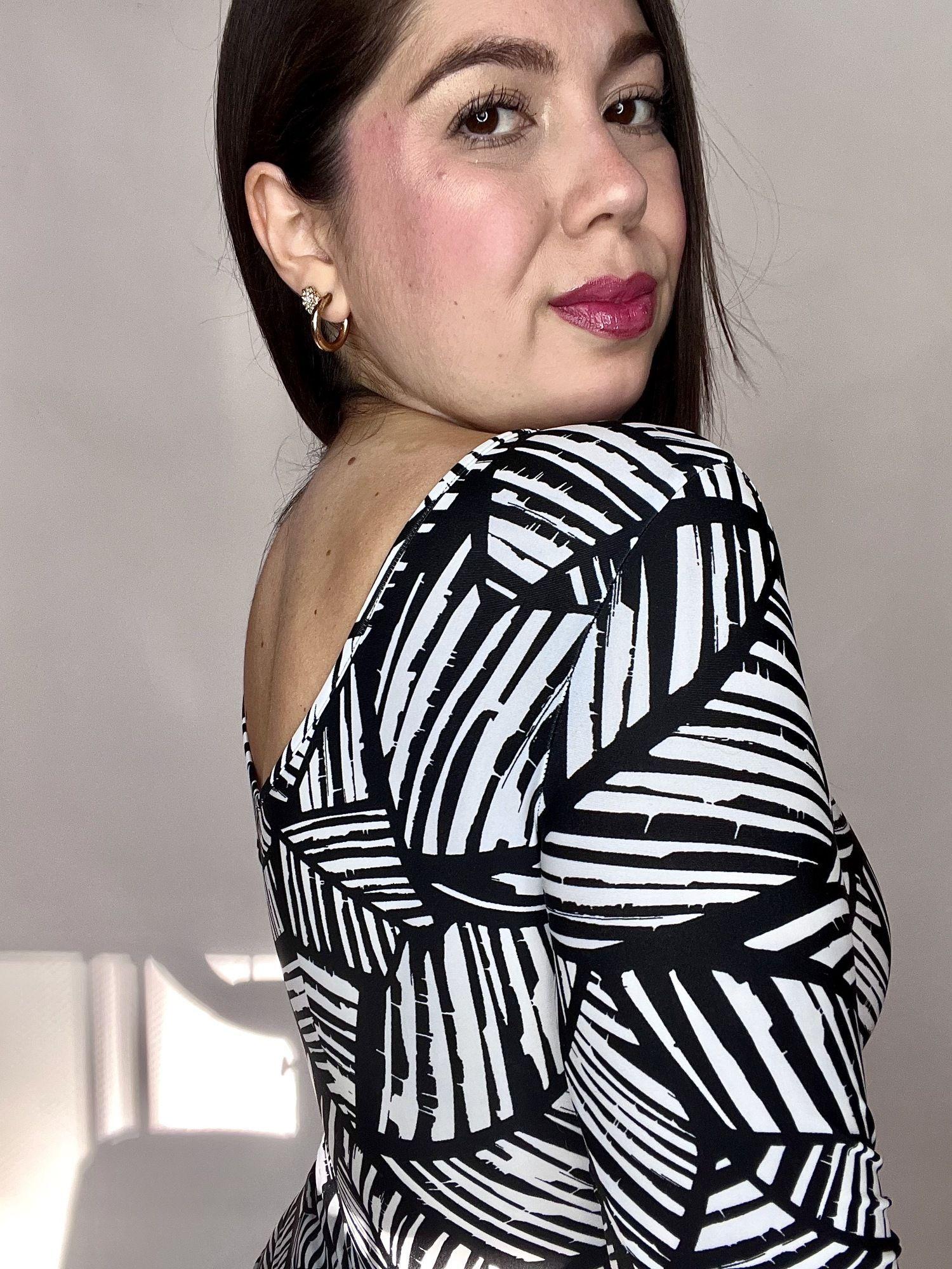 Body Escote Redondo Blanco Negro-4