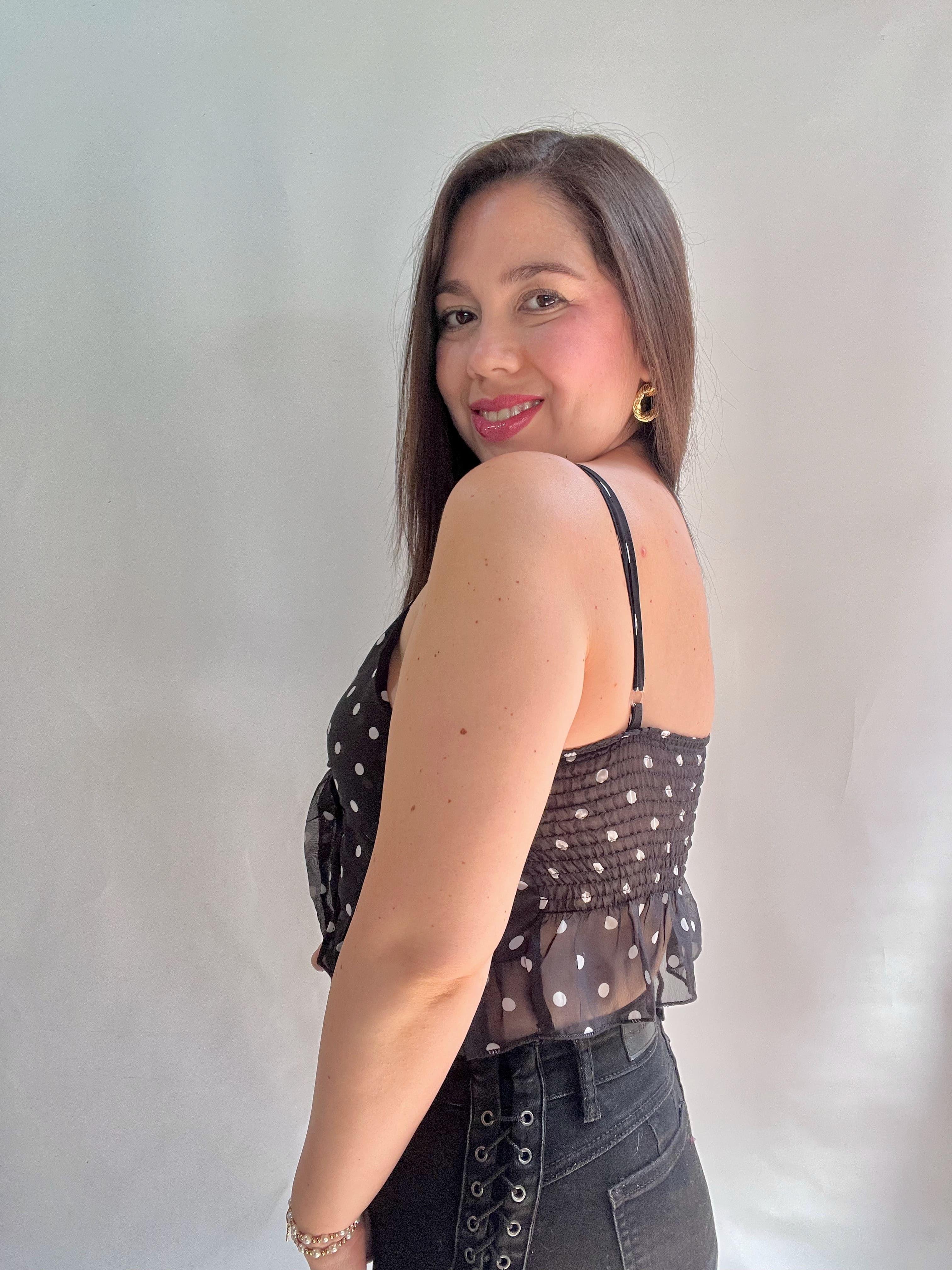 Blusa de Lunares Negra Mujer con Amarra y Vuelos-5