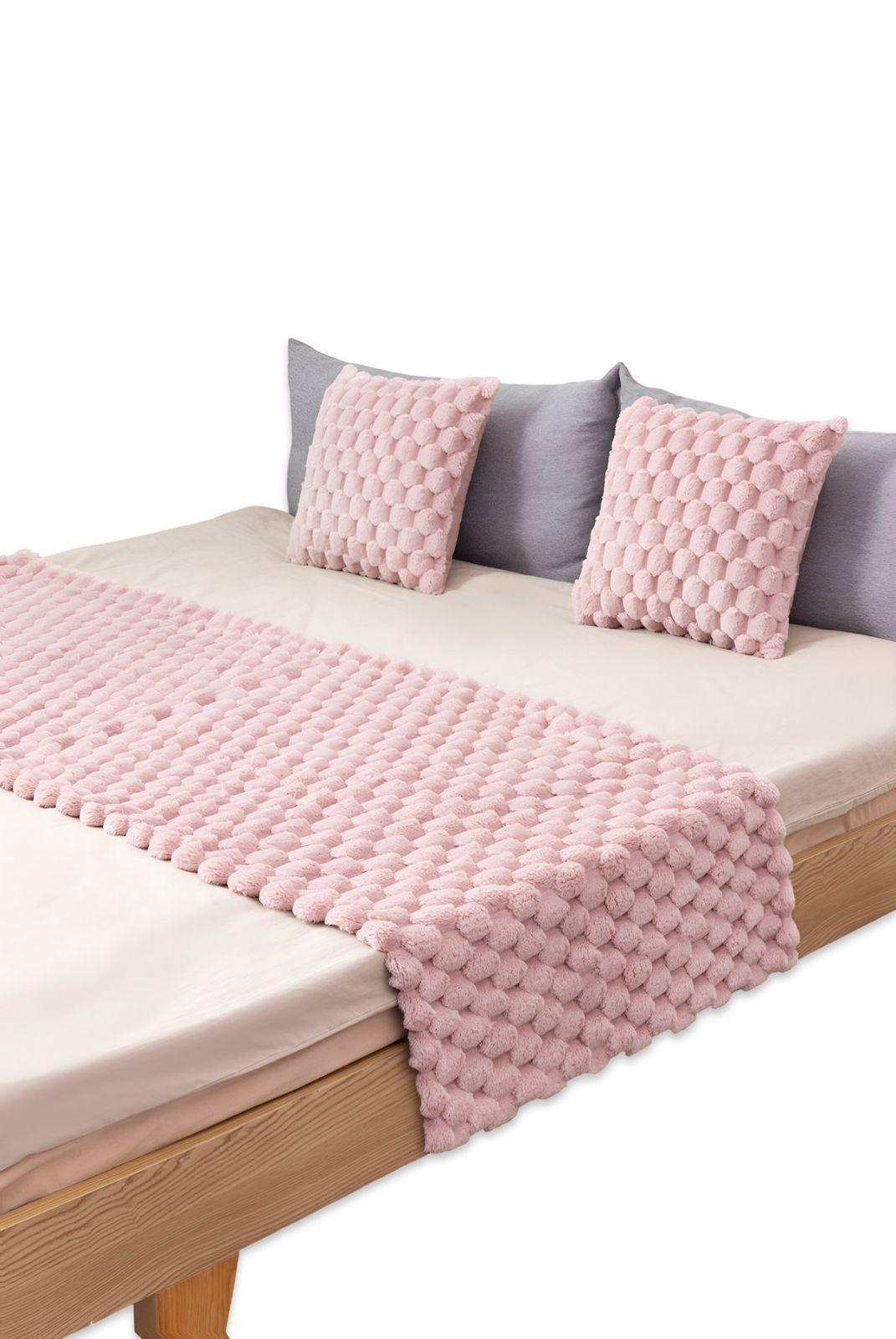 JUEGO DE PIECERA DE CAMA MAS 2 COJIN CON FUNDAS MODELO PERLA ROSADO-1