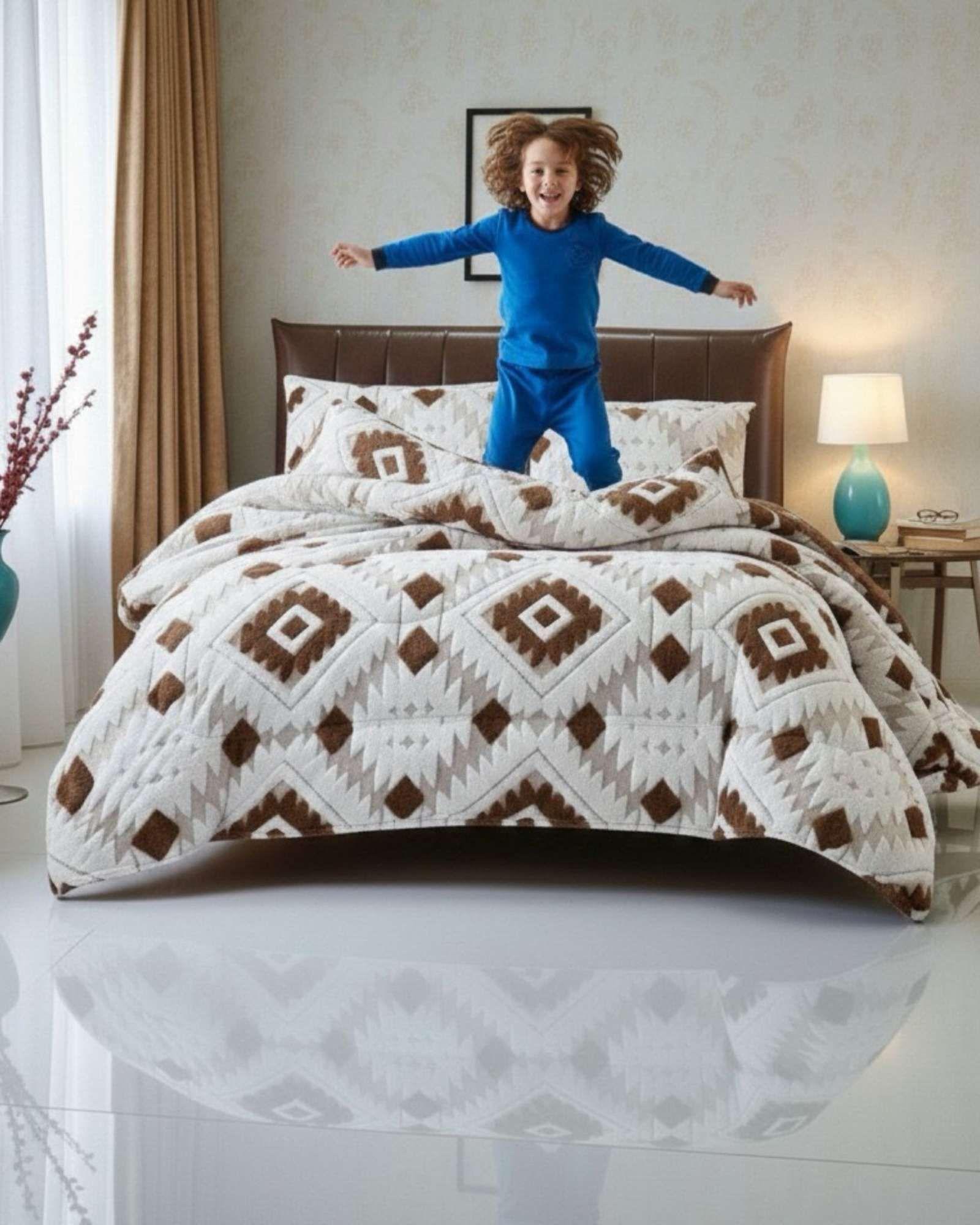 Cubrecama Chiporro Diseño jacquerd Suave y Abrigador King A42-4