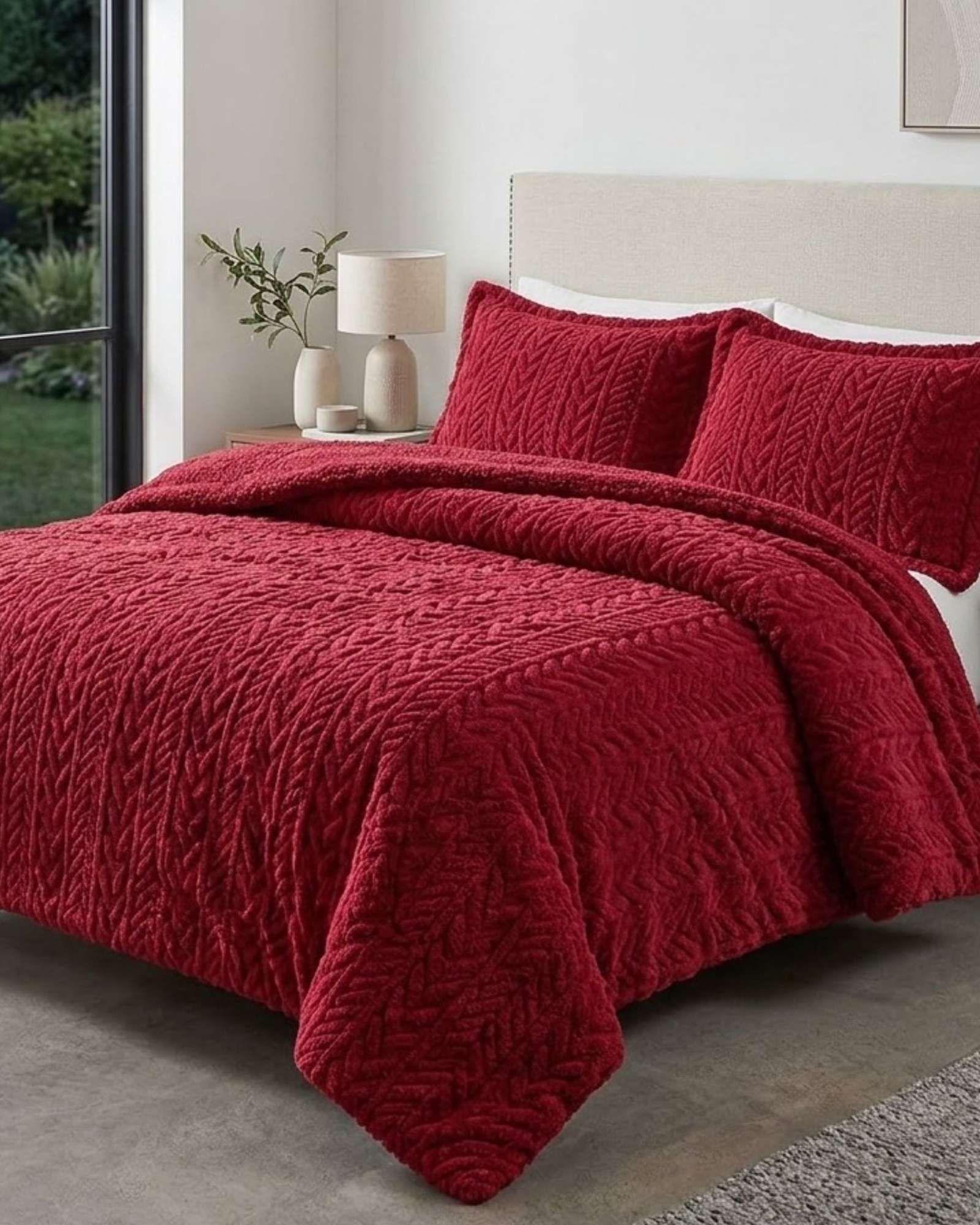 COBERTOR ELEGANTE DE INVIERNO CON CHIPORRO KING12-0