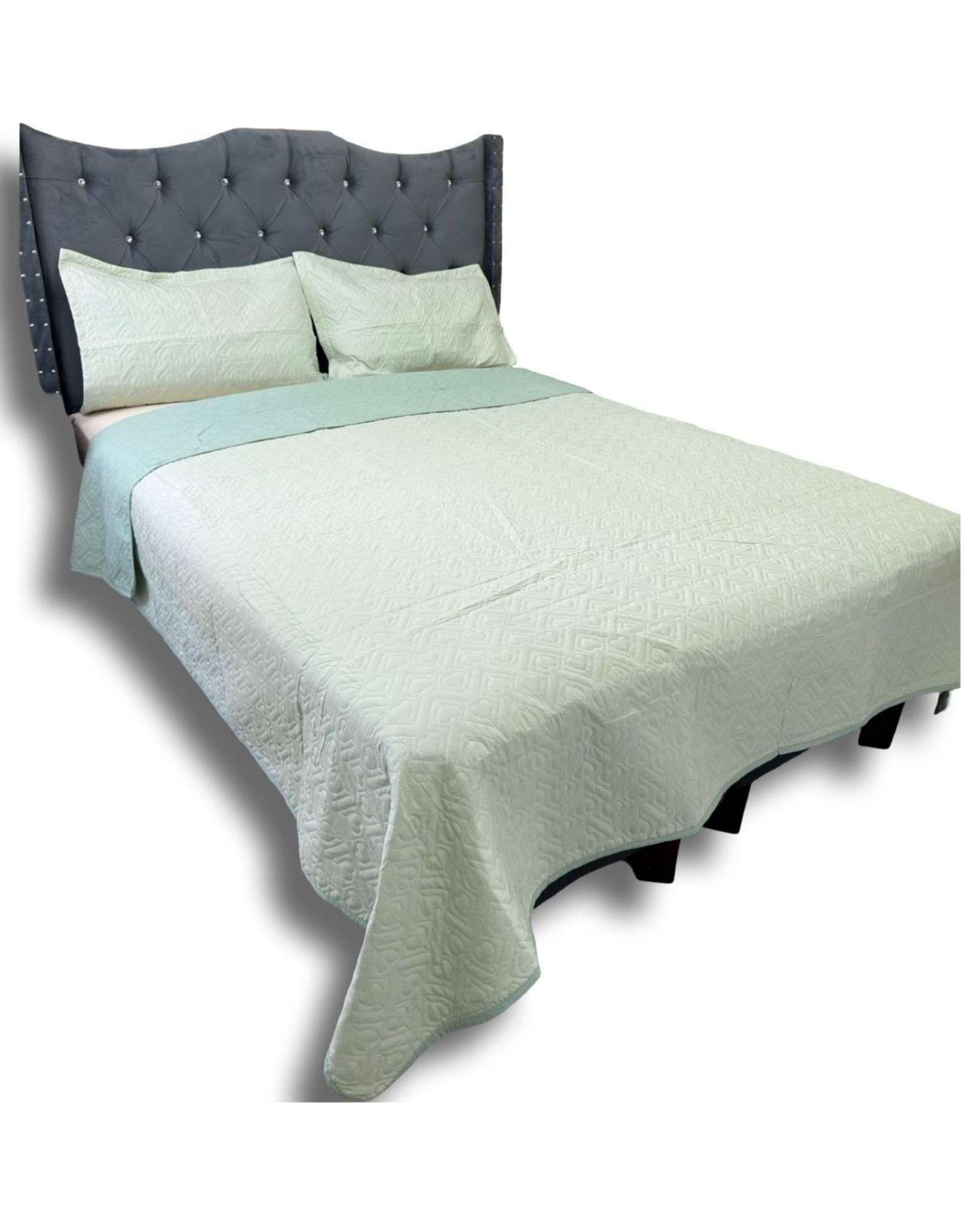 CUBRECAMA QUILT DE LUJO VERANO DELGADO PLAZA Y MEDIA VERDE MENTA-2