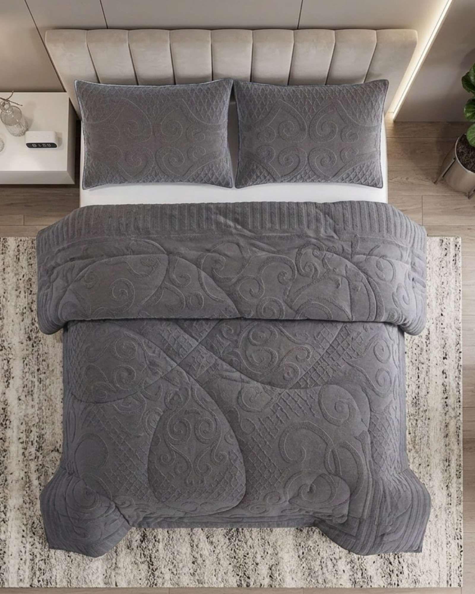 Cubrecama Edredon de Polar Ultra Suave Colección Confort Premium 2 Plazas A04-4