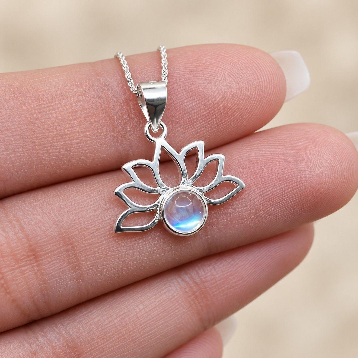 Collar Flor de Loto con Piedra Luna Plata Ley 925-1