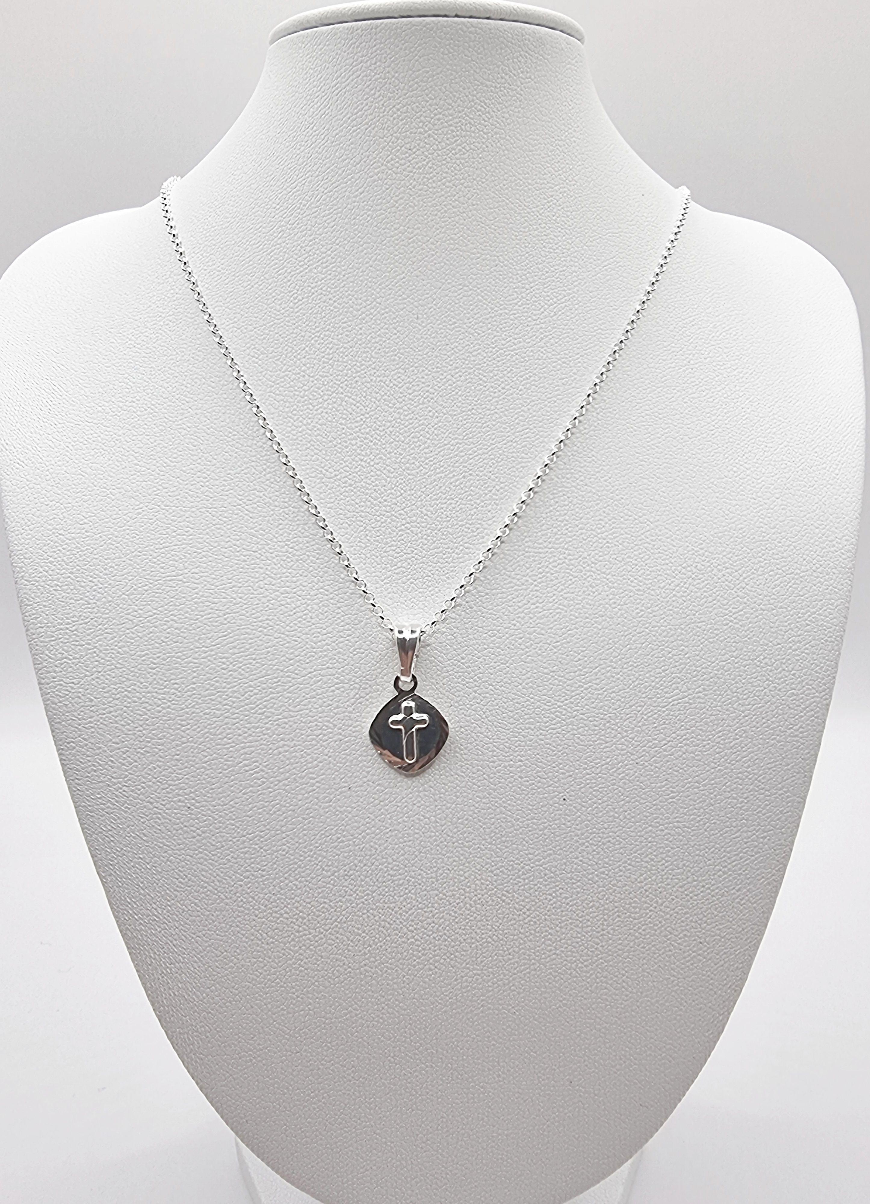 Collar con Cruz en Plata 925 -2