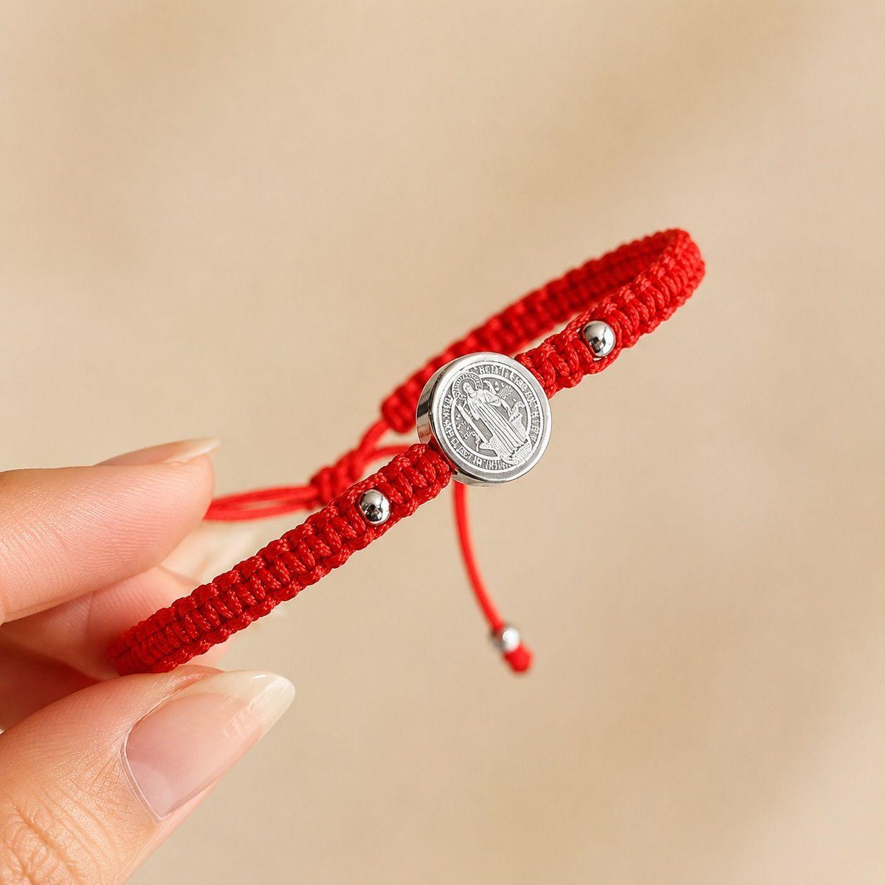 Pulsera Hilo Rojo San Benito Acero Inoxidable -3