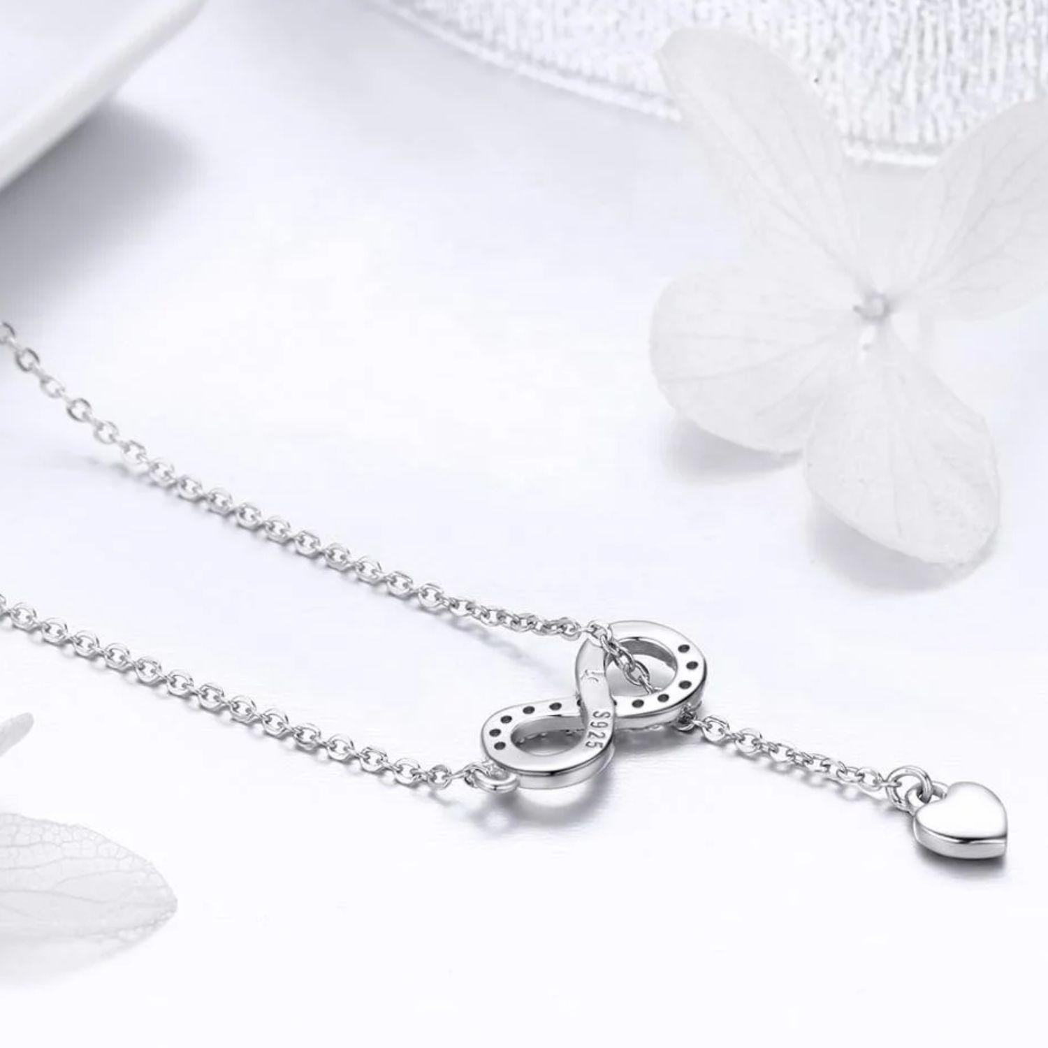 Collar Infinito en Plata 925 -3