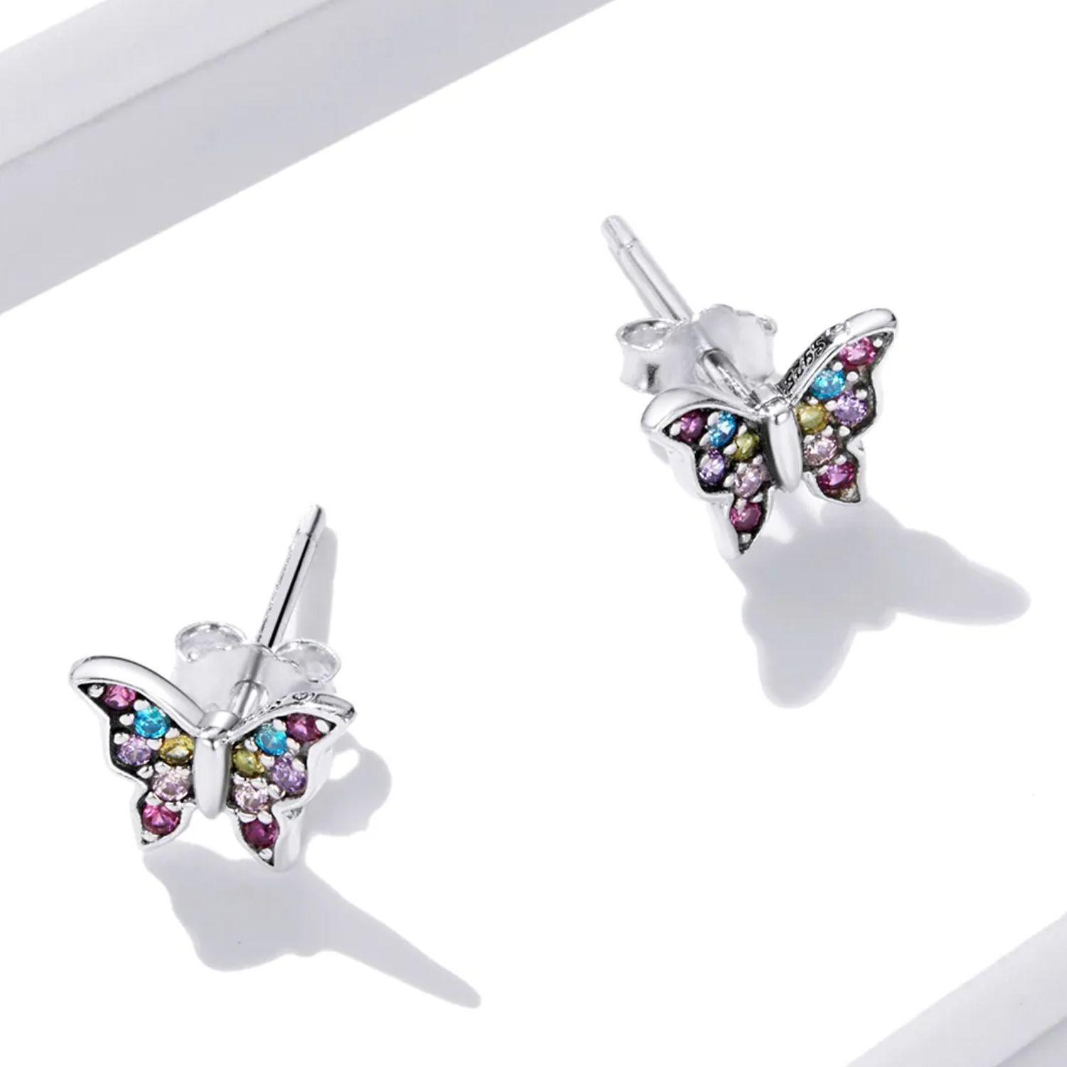 Aros en Plata 925 con Diseño de Mariposa-2