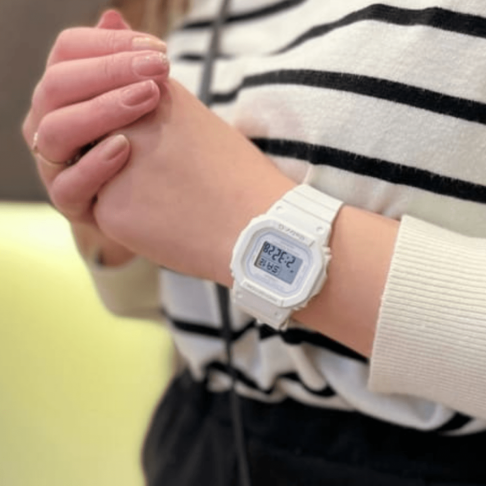 RELOJ CASIO BGD-560-7DR MUJER BABY-G BLANCO-3
