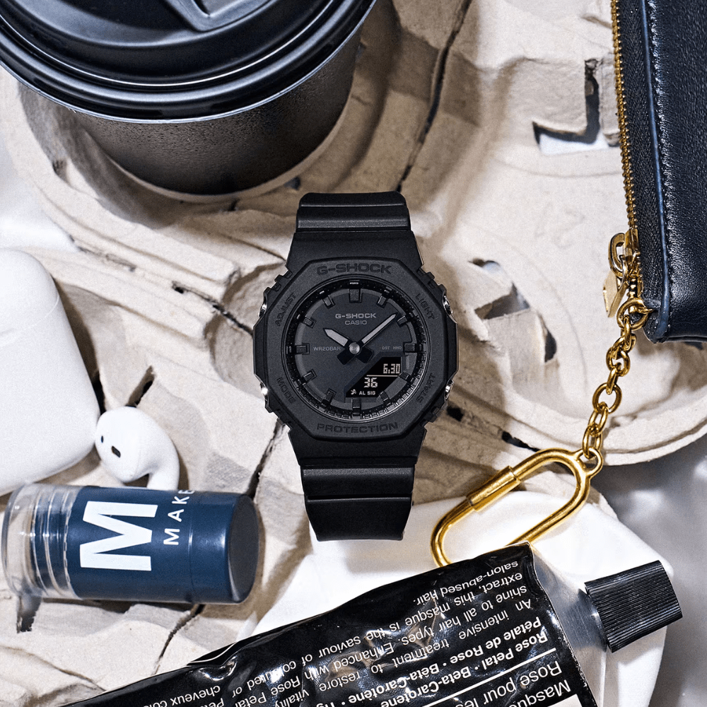 RELOJ CASIO G-SHOCK GMA-P2100BB-1ADR-2