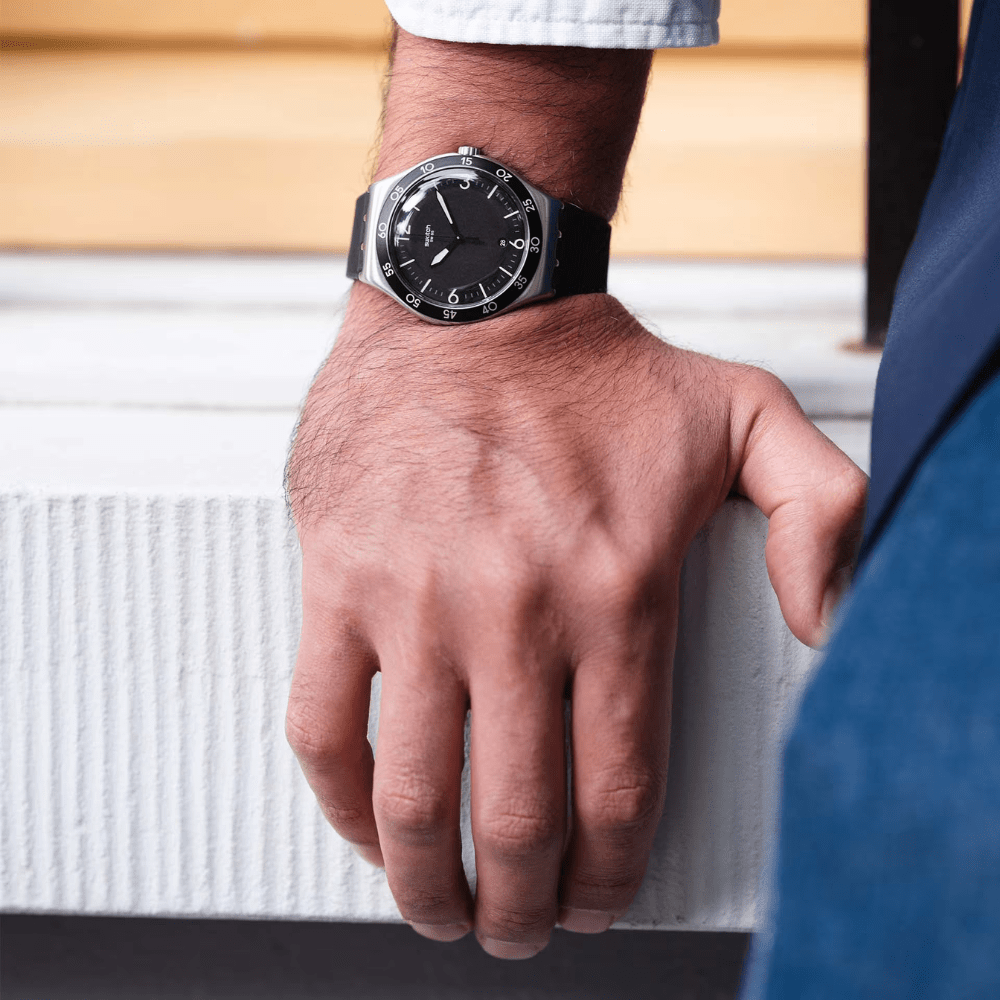 RELOJ SWATCH YWS454 BLACK SUIT BIG PLATEADO/NEGRO HOMBRE-1