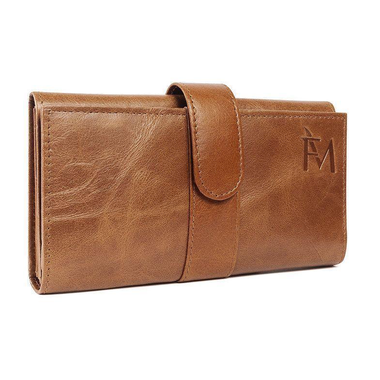 Billetera, cartera de mano, porta documentos de cuero genuino. Café .-0