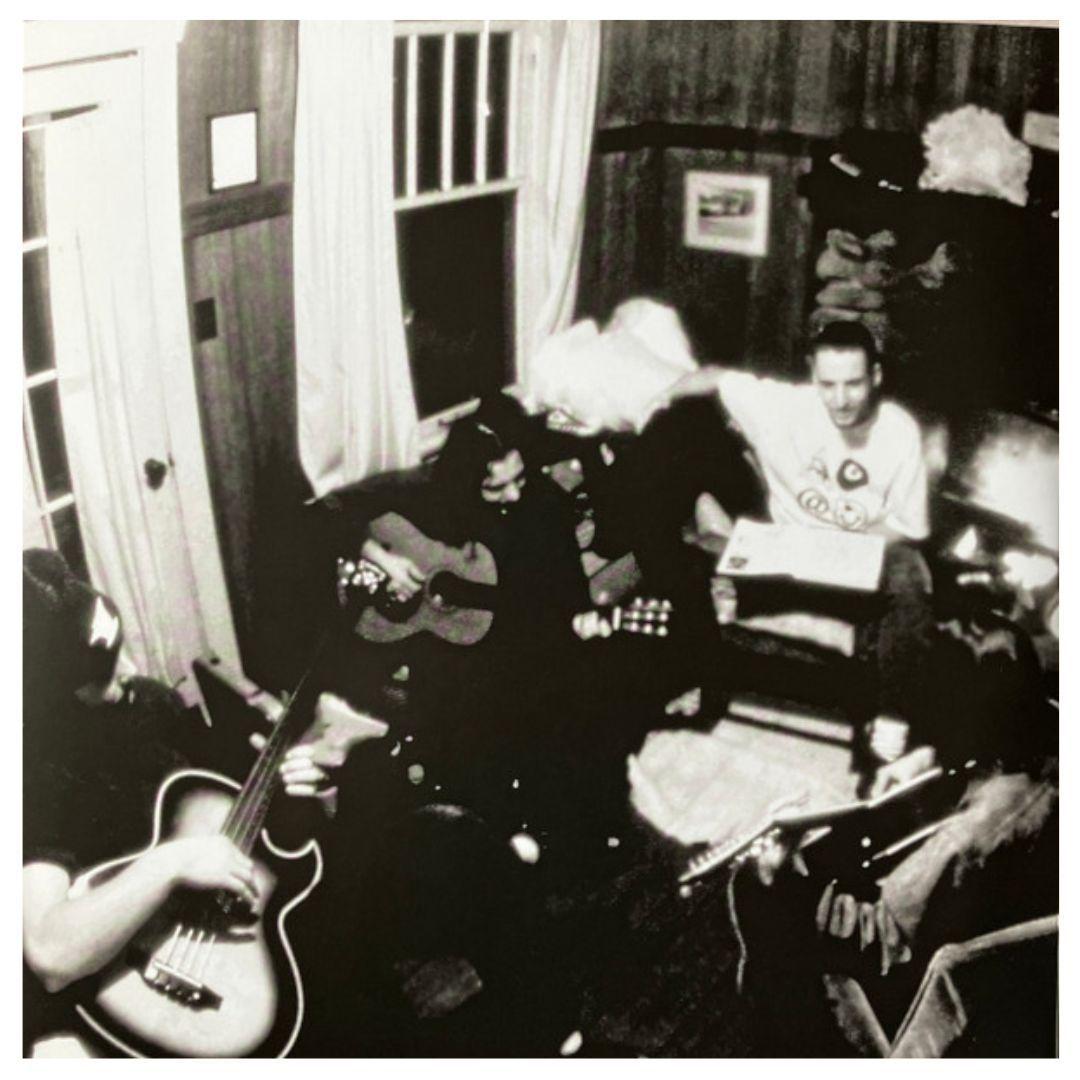 PEARL JAM - REARVIEWMIRROR GREATEST HITS 1991-2003 (VINILO)-5