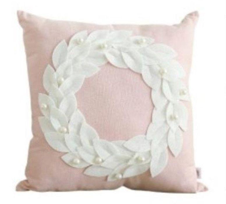 Cojín de lino rosado con aplicaciones de fieltro cuadrado-0