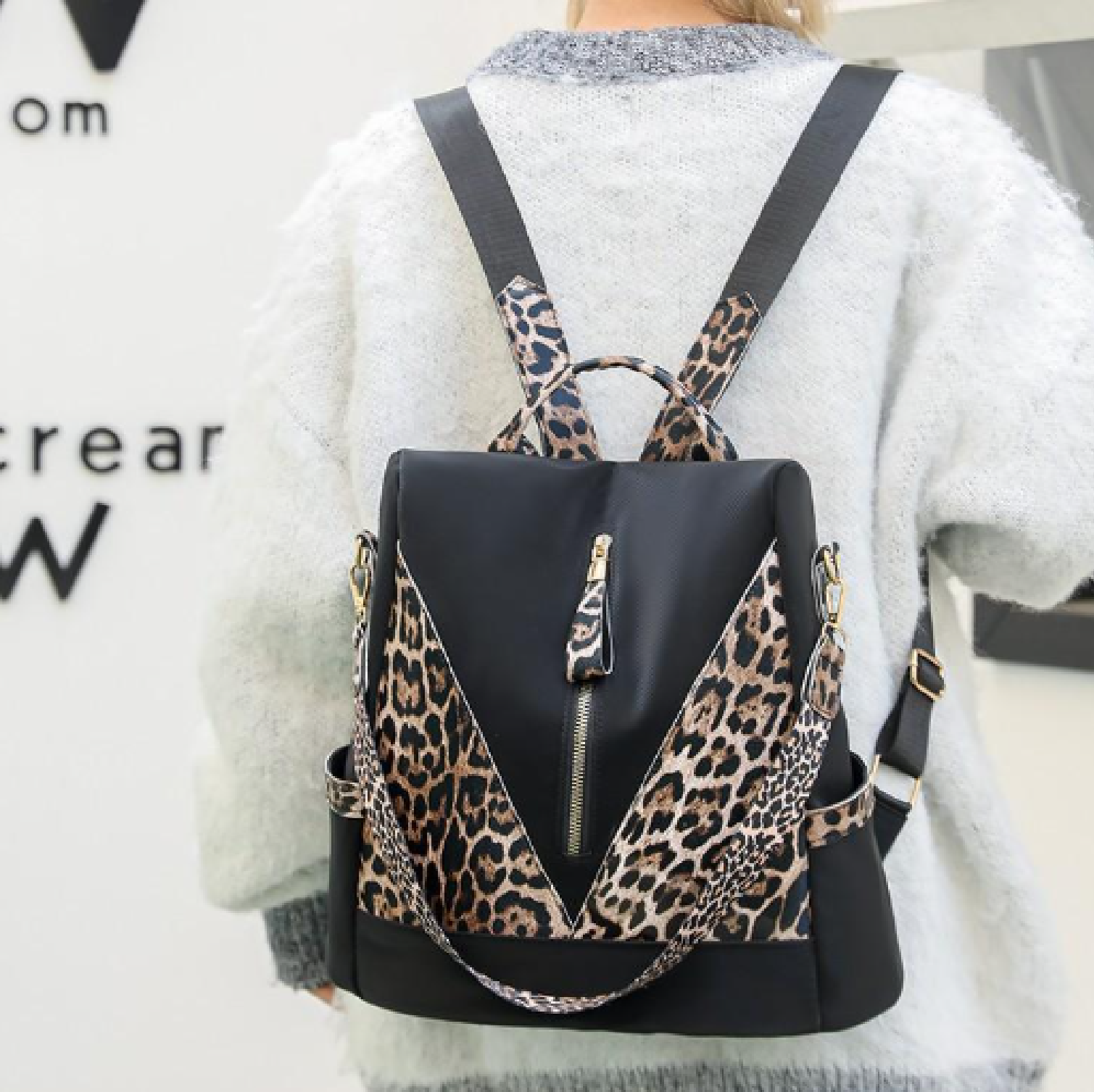 Bolso Mochila Moda Animal Print Antirobo-2