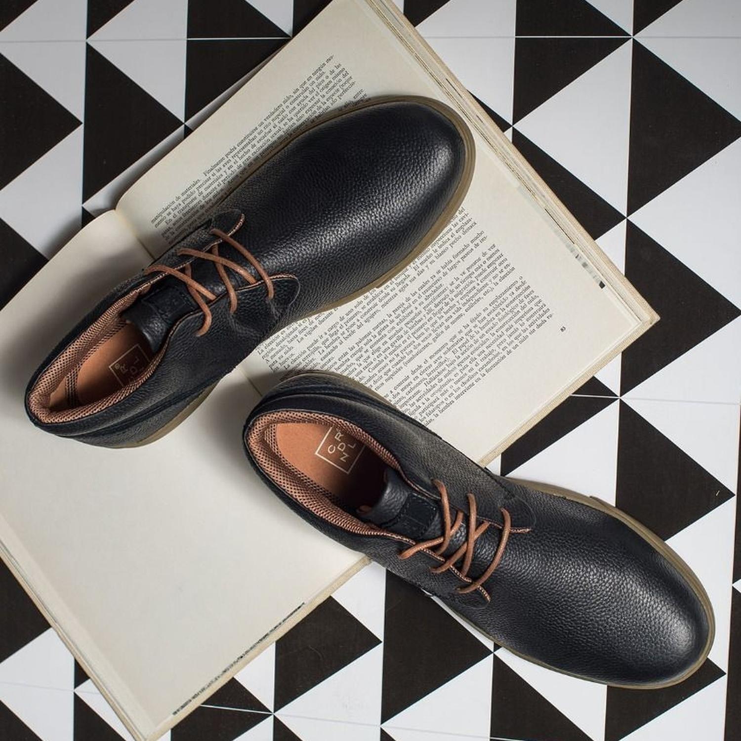 ZAPATILLAS HOMBRE CUERO CAÑA ALTA OPORTO-6-06-NEGRO-3