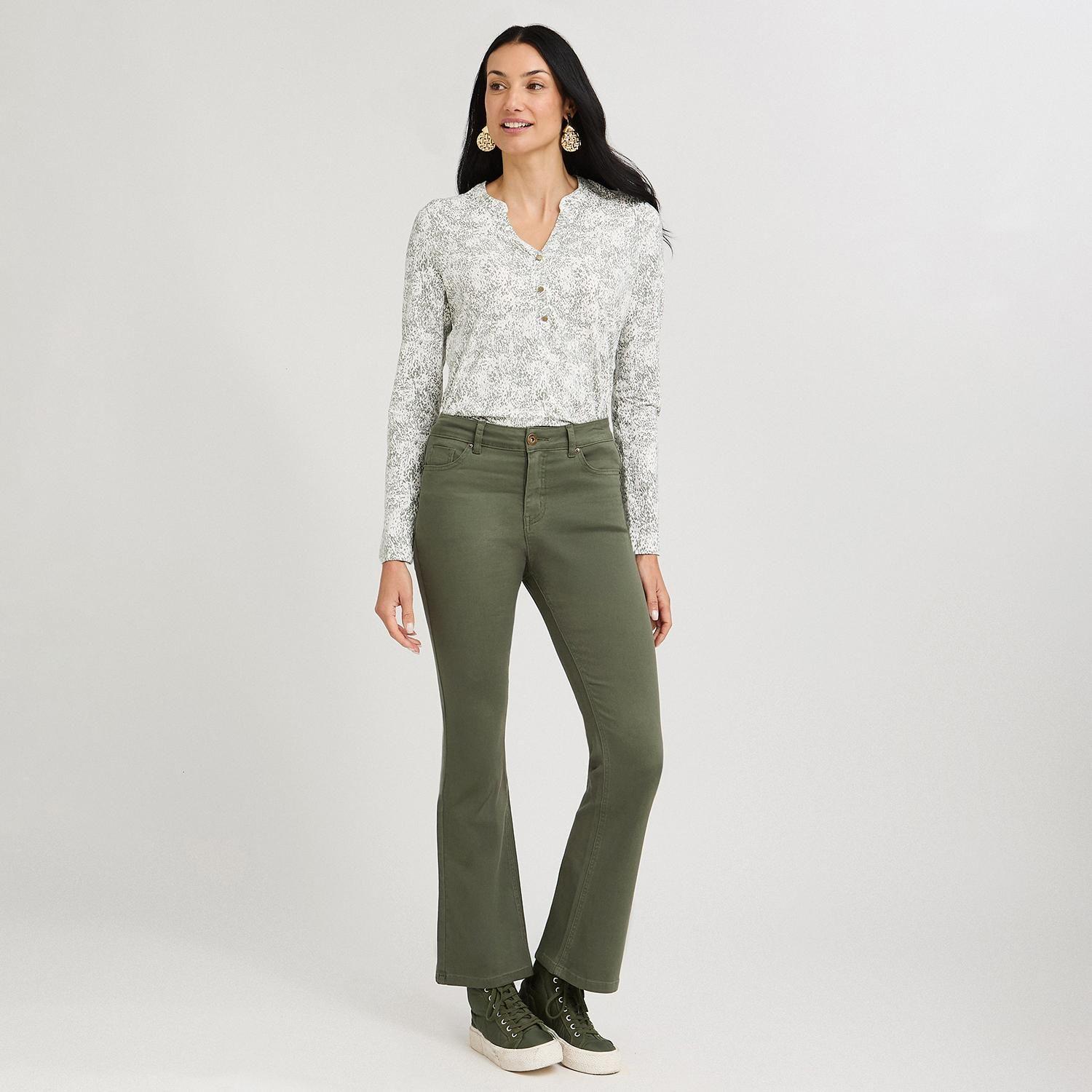 Jeans Flare un Botón Verde-3
