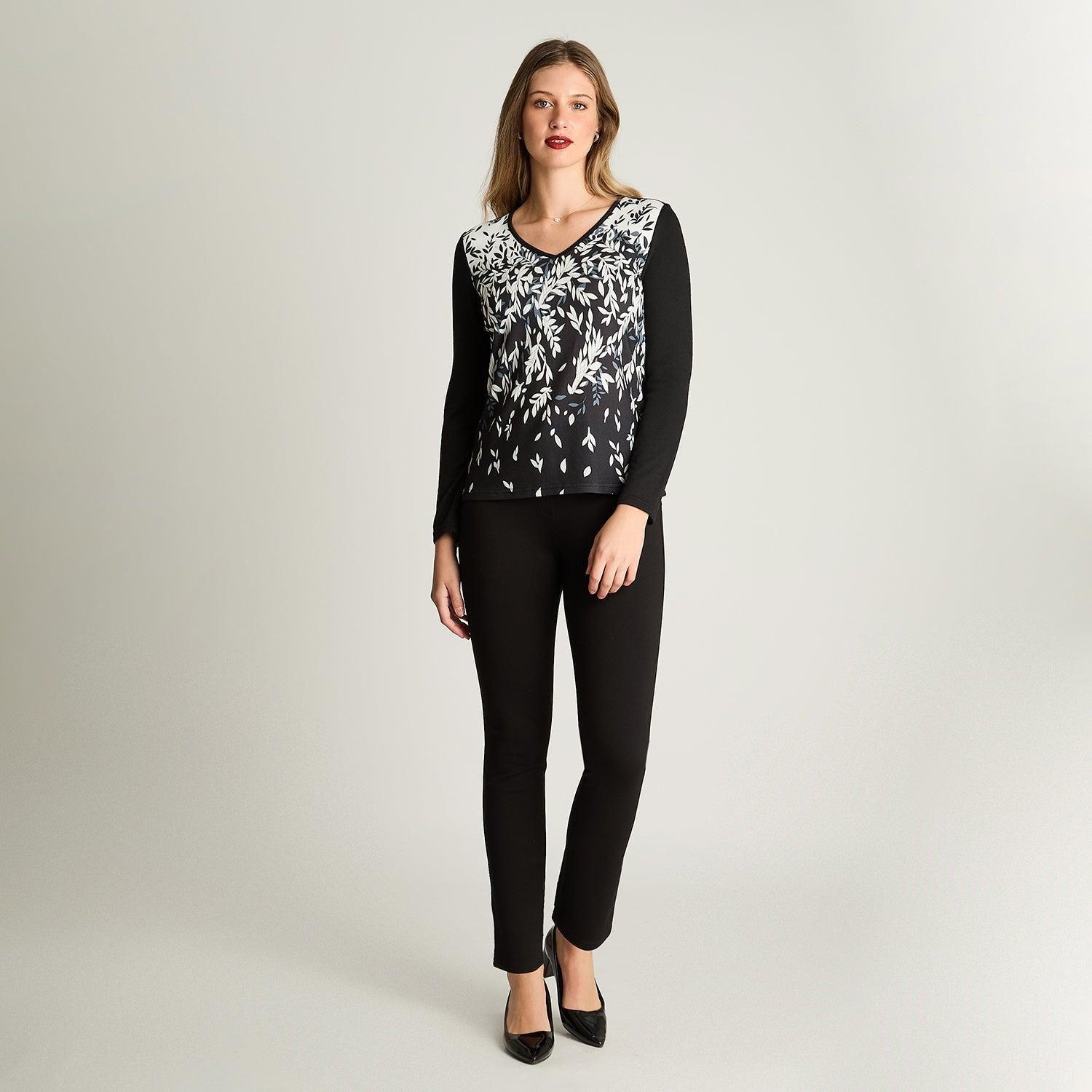 Polera Manga Larga Lanialla Escote V Estampada Negro-3