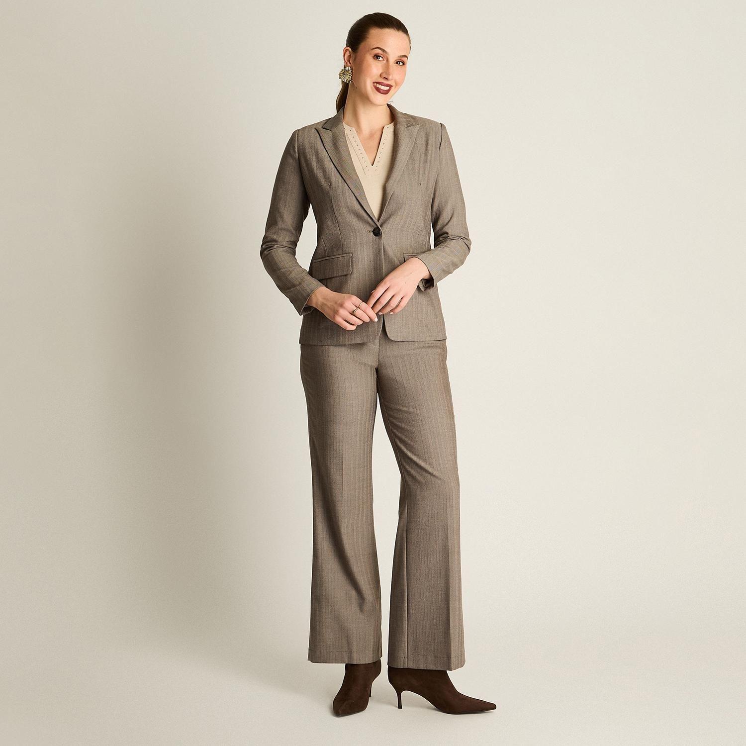 Blazer Gris Clásico con Bolsillos y Solapa-3