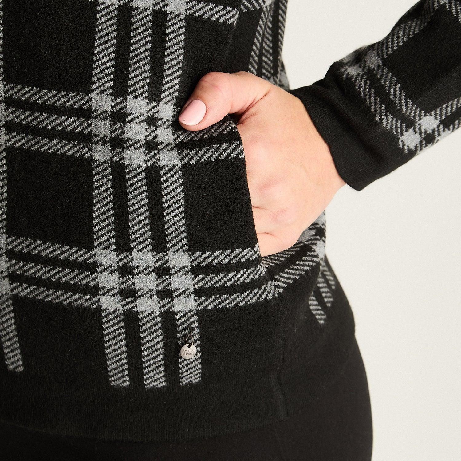 Cardigan Con Cierre Escoces Negro-1