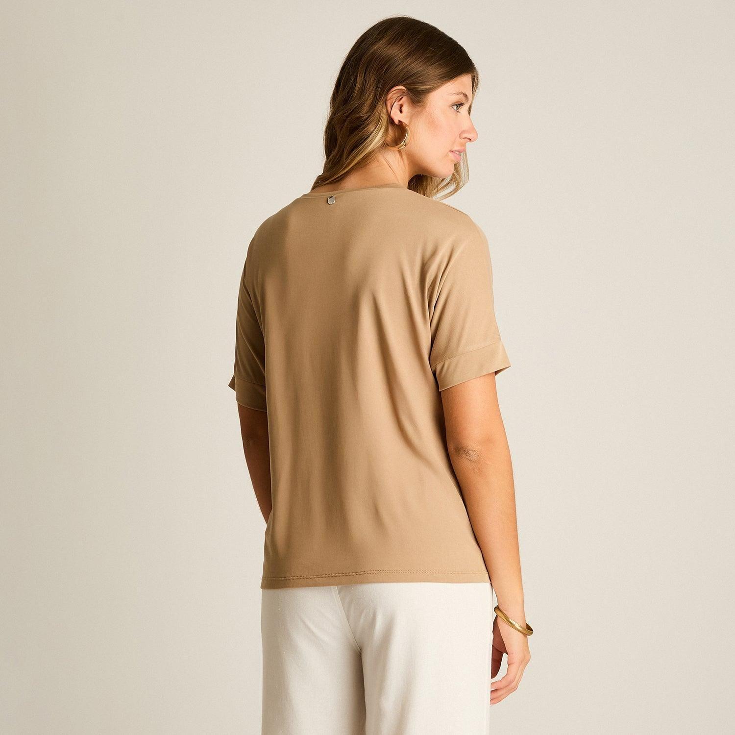 Polera Beige Manga Corta Sin Forro Calce Holgado-1