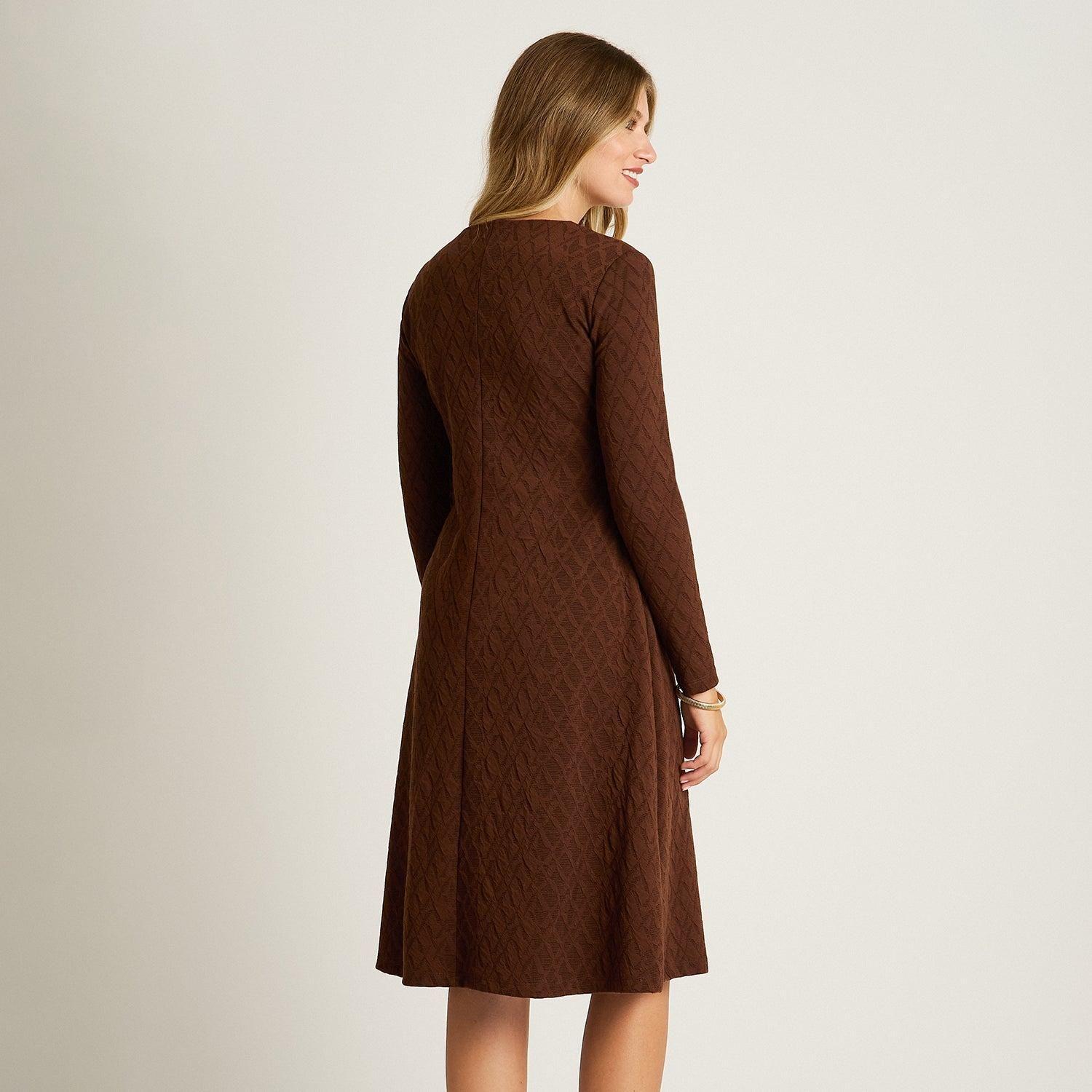 Vestido Midi Cafe Midi Elasticidad Media Con Forro Calce Normal Tela Camant-1