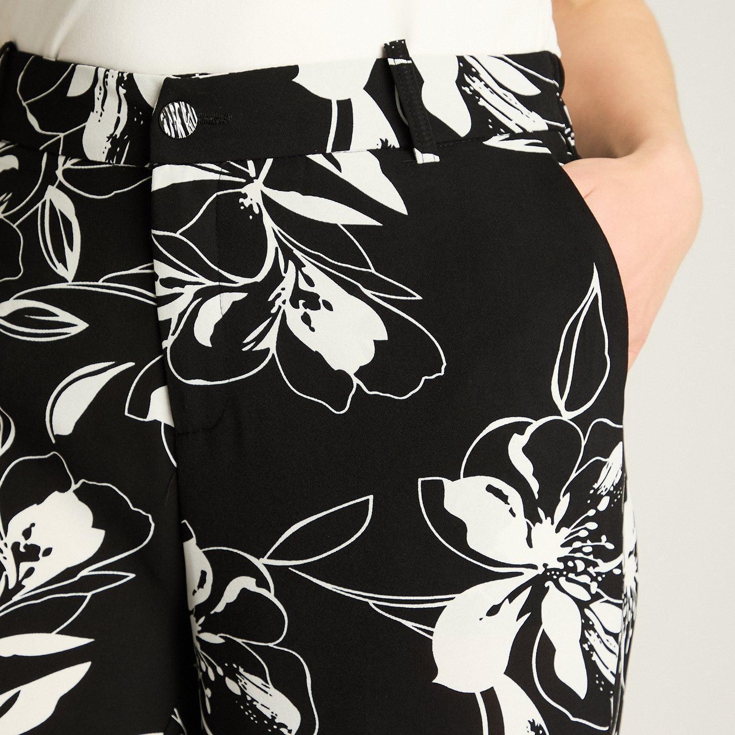 Pantalón Casual Palazzo Negro Floral-2
