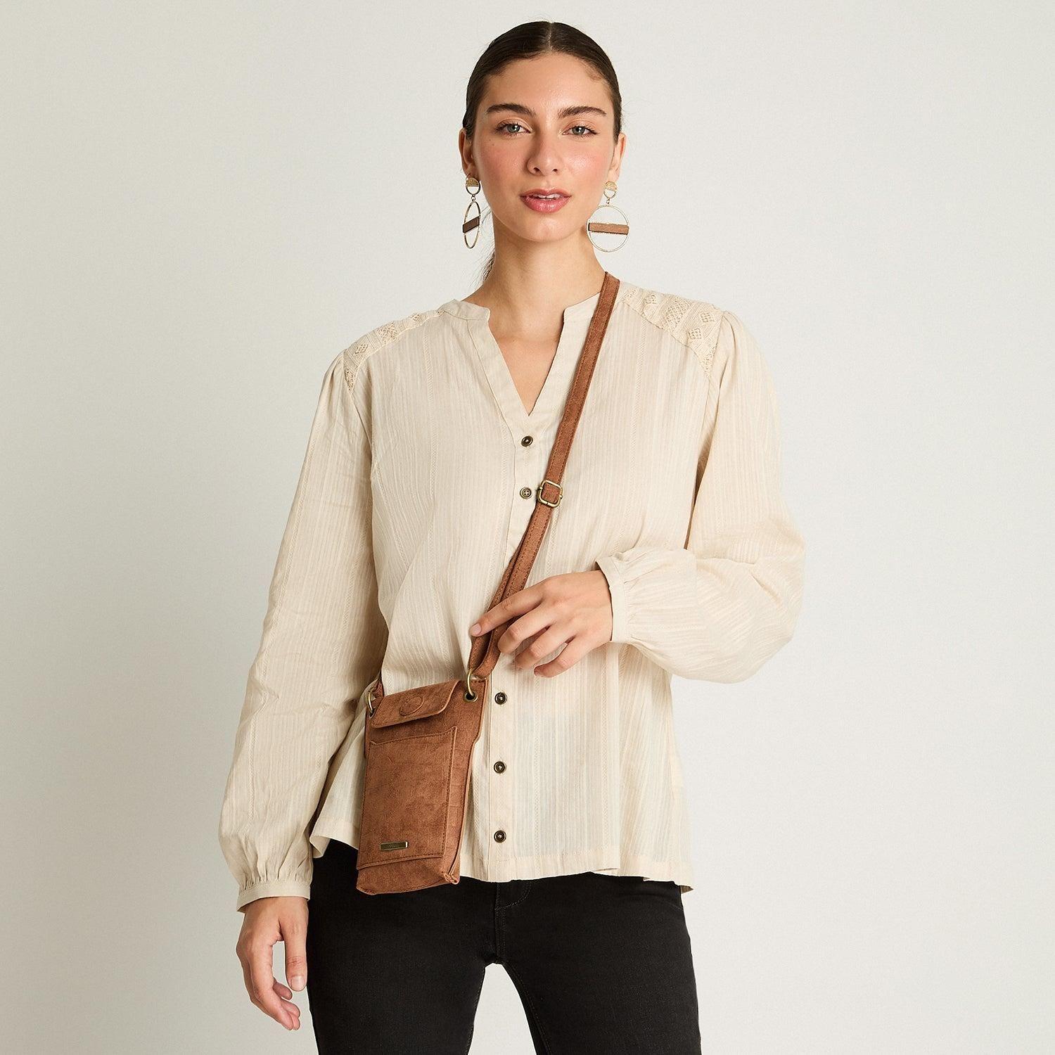 Porta Celular De Suede Texturizado Camel-3